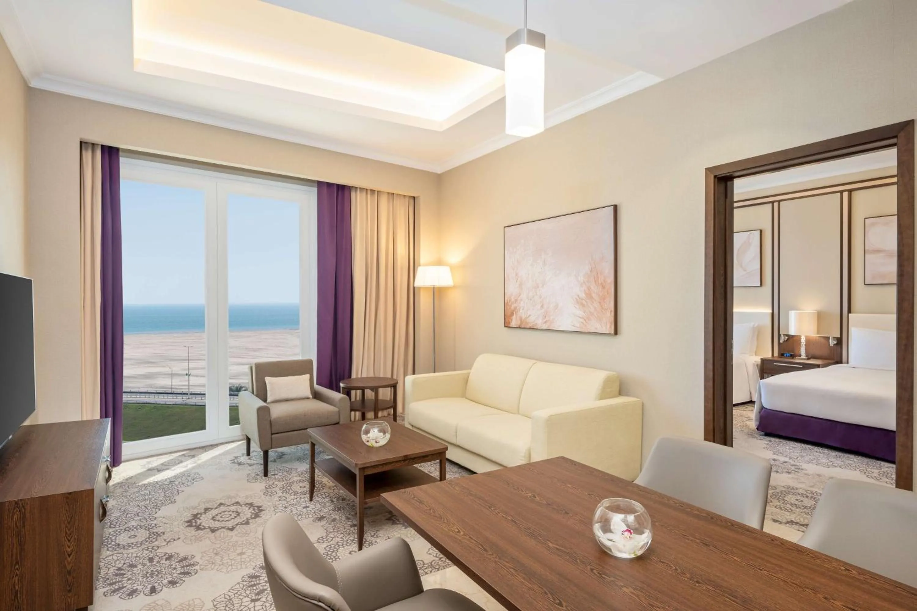 Living room, Bed in Hilton Al Khobar King Fahd Causeway