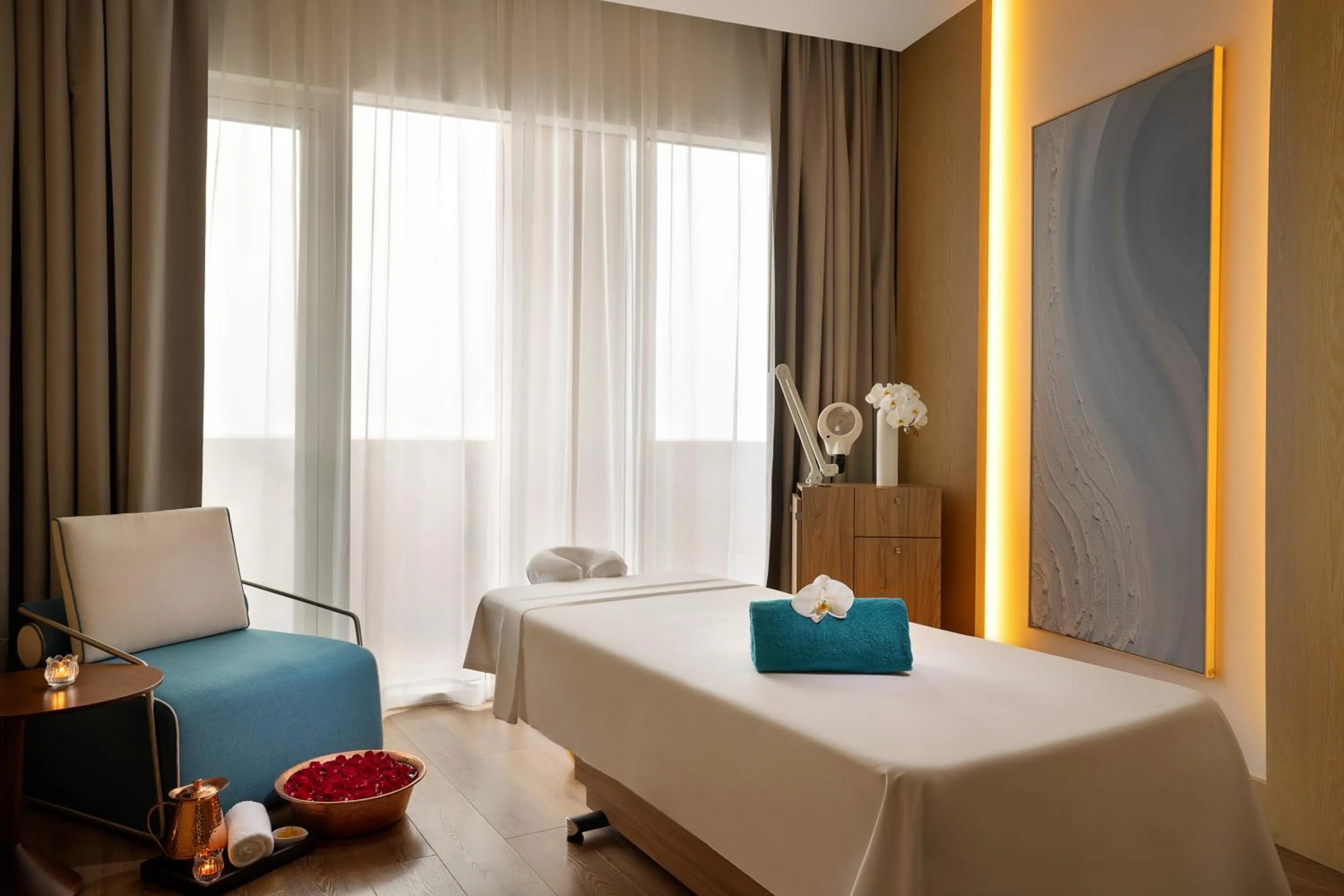 Spa and wellness centre/facilities, Bed in Hilton Al Khobar King Fahd Causeway