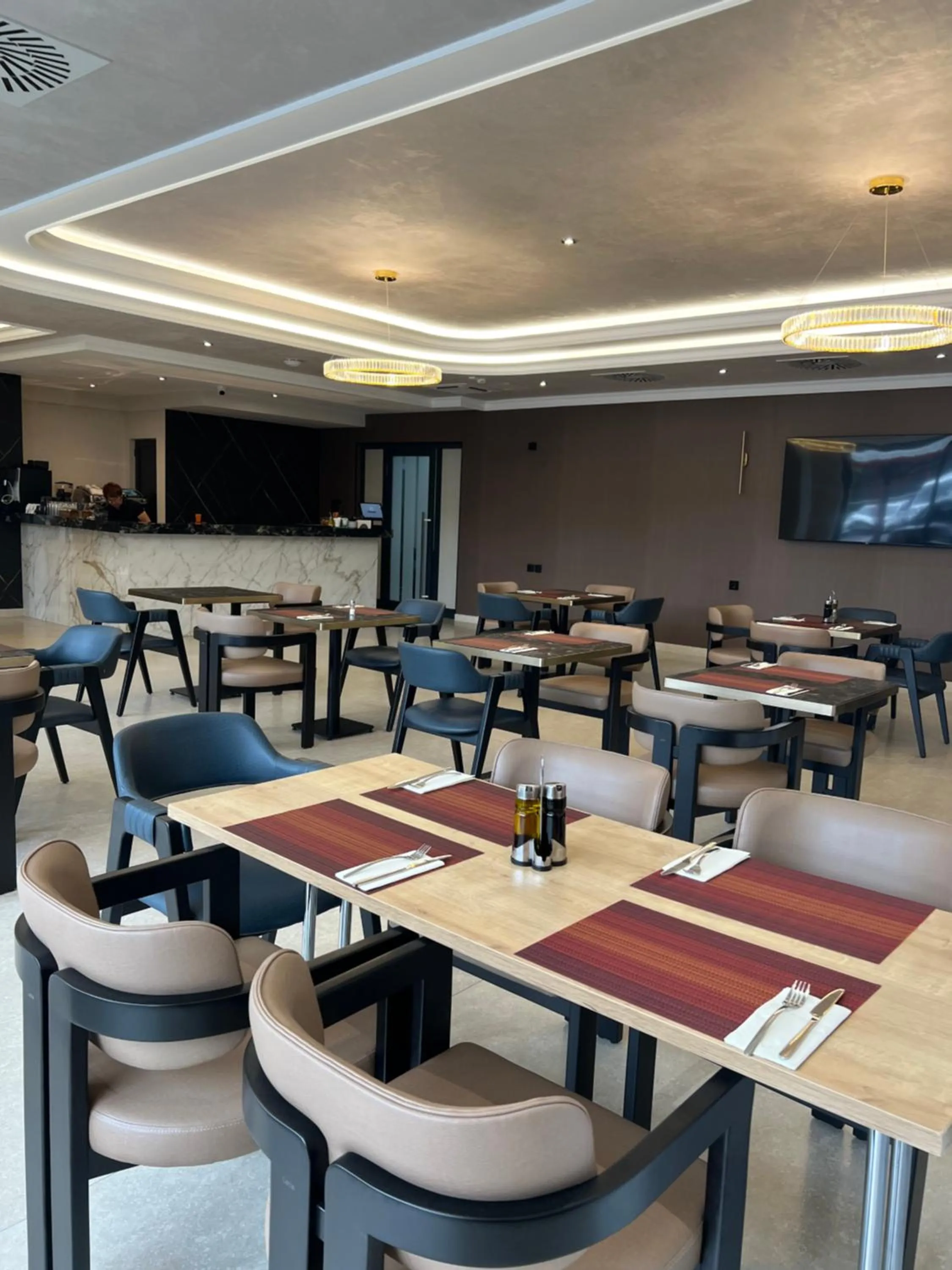 Breakfast in Nobel West Hotel