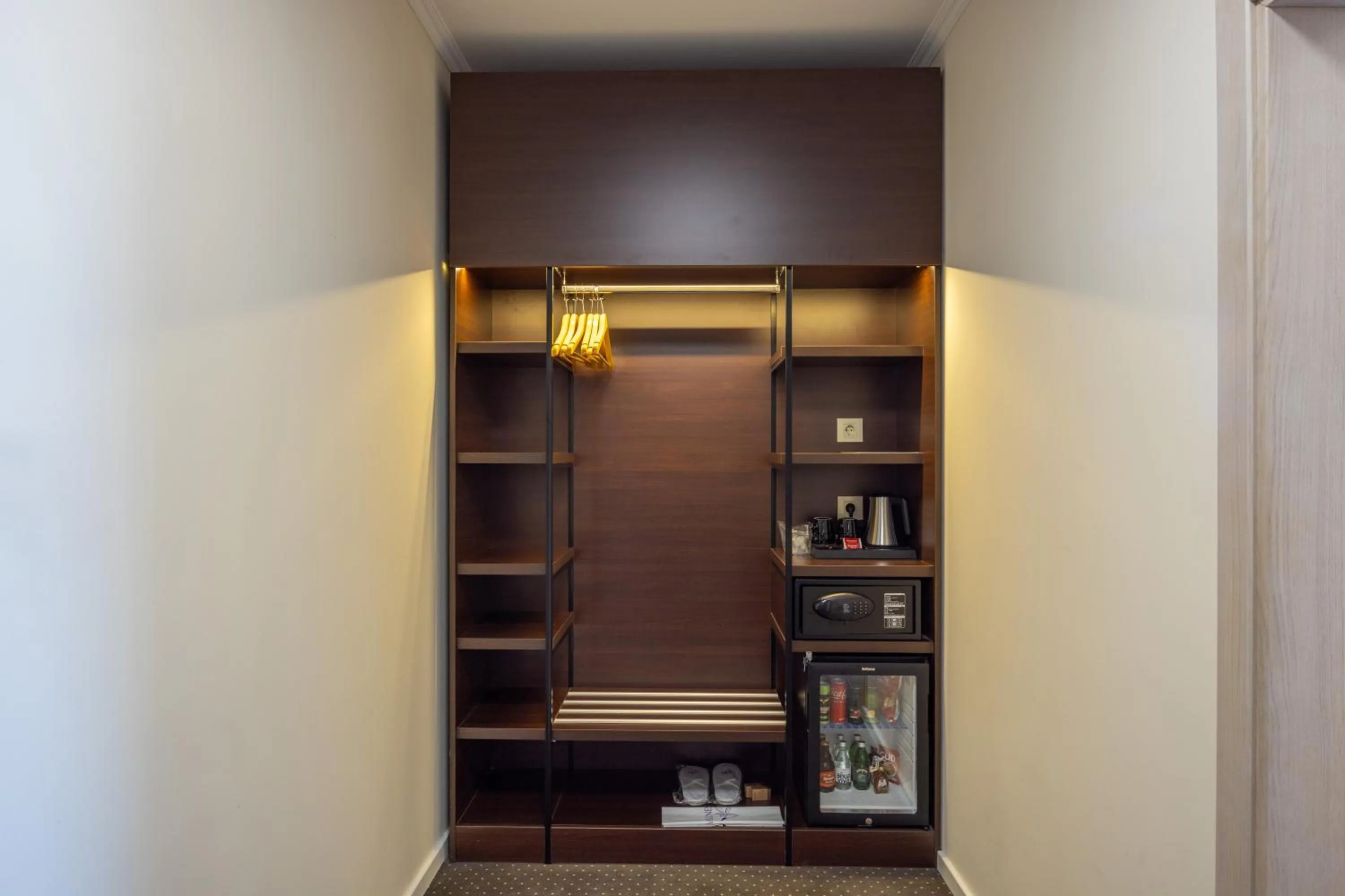 oven in Nobel West Hotel