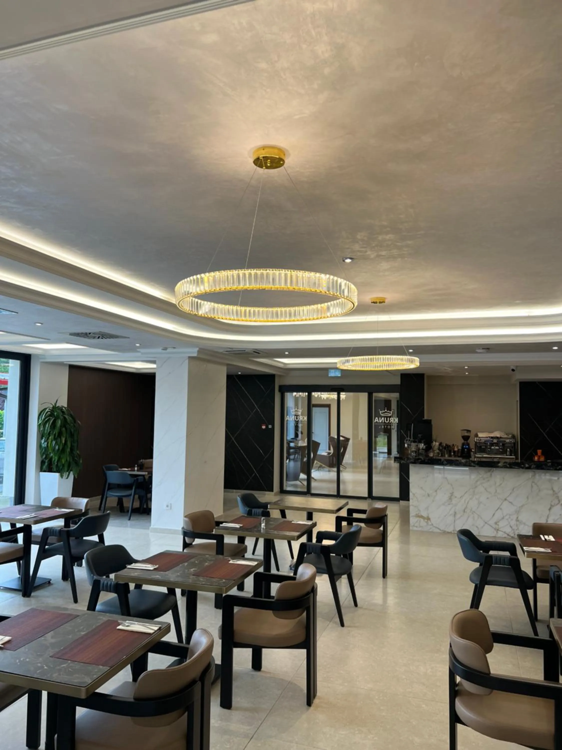 Breakfast in Nobel West Hotel