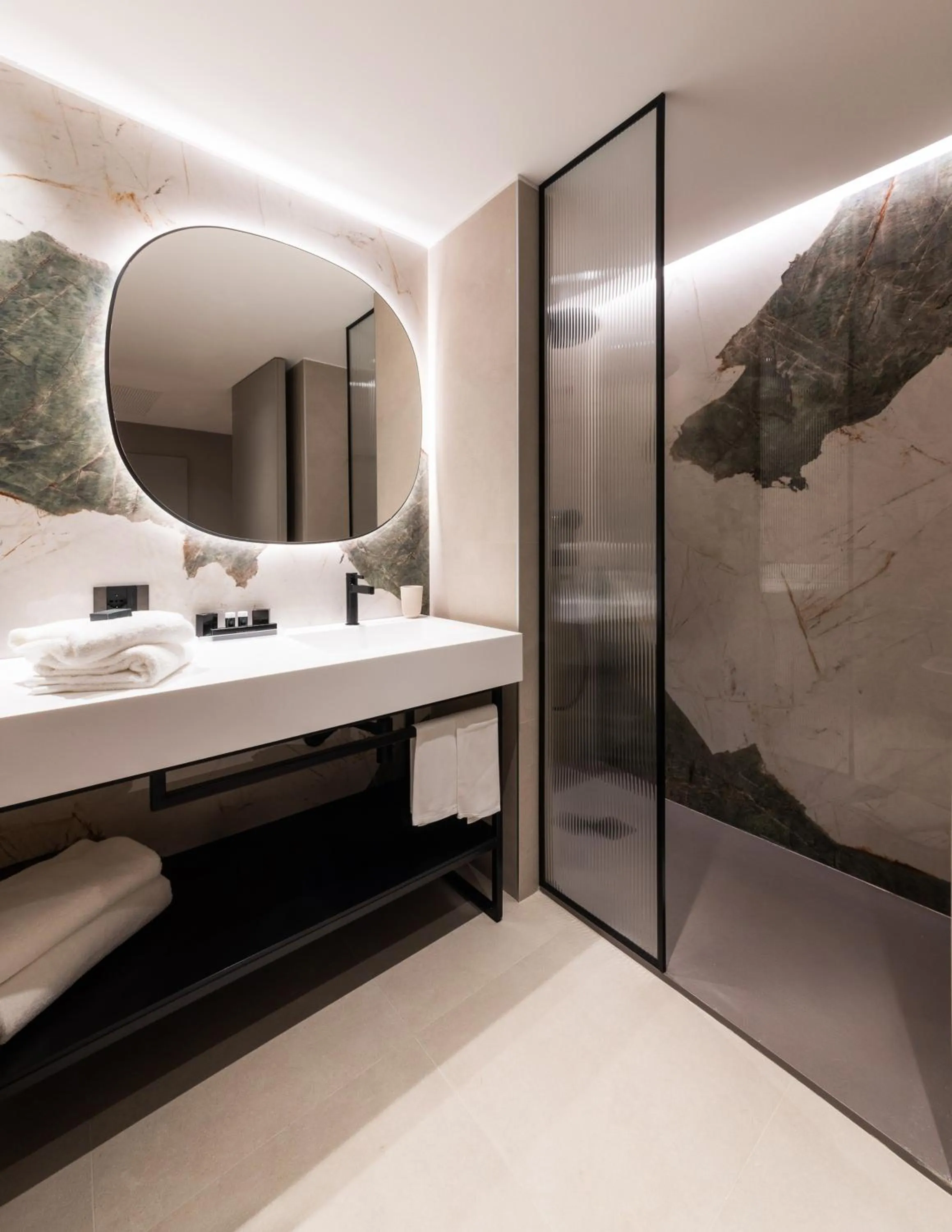 Bathroom in Como Hills