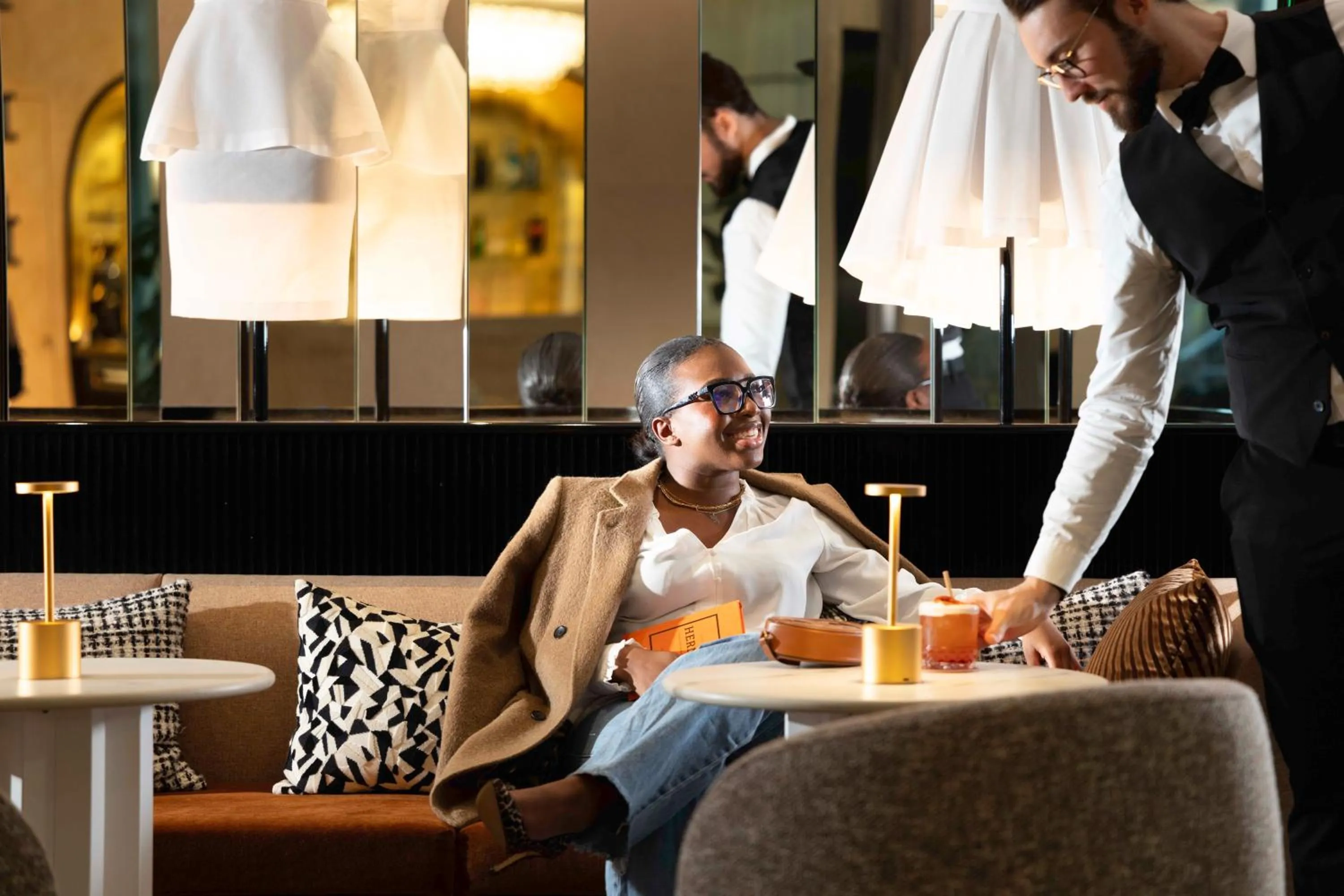 Lounge or bar in Hotel Maison Hamelin Paris - Handwritten Collection