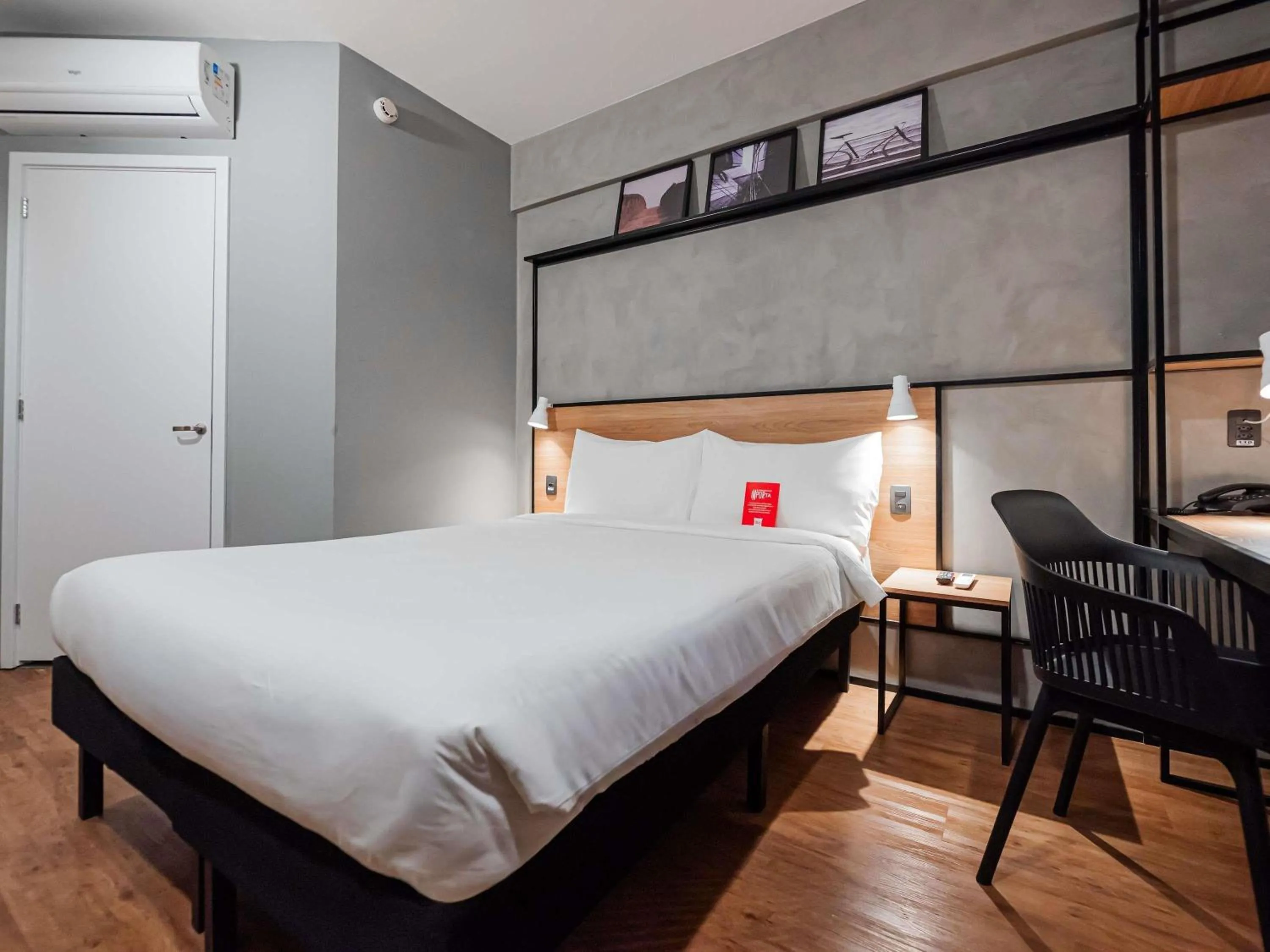 Bedroom, Bed in ibis Lavras