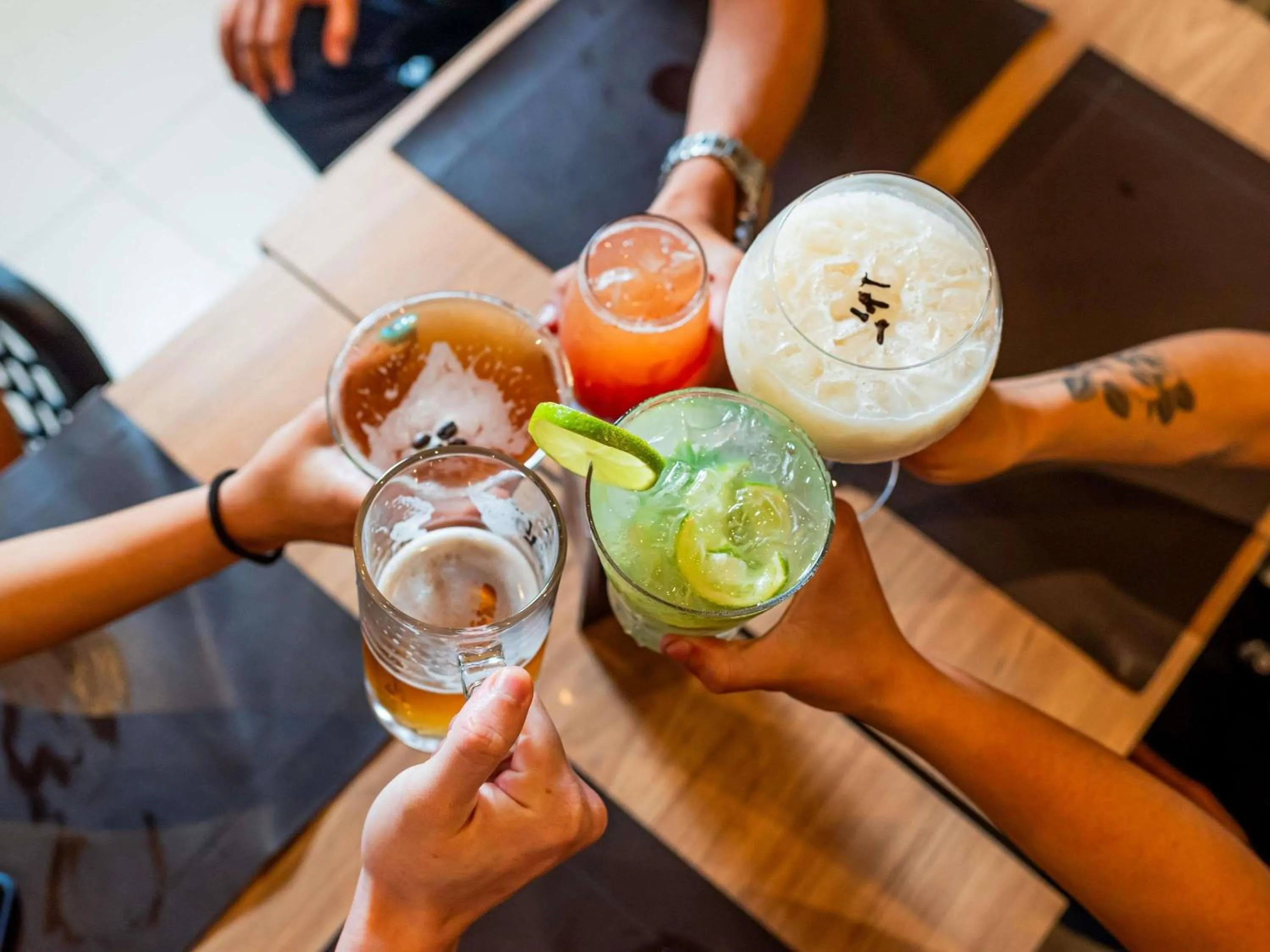 Lounge or bar in ibis Lavras