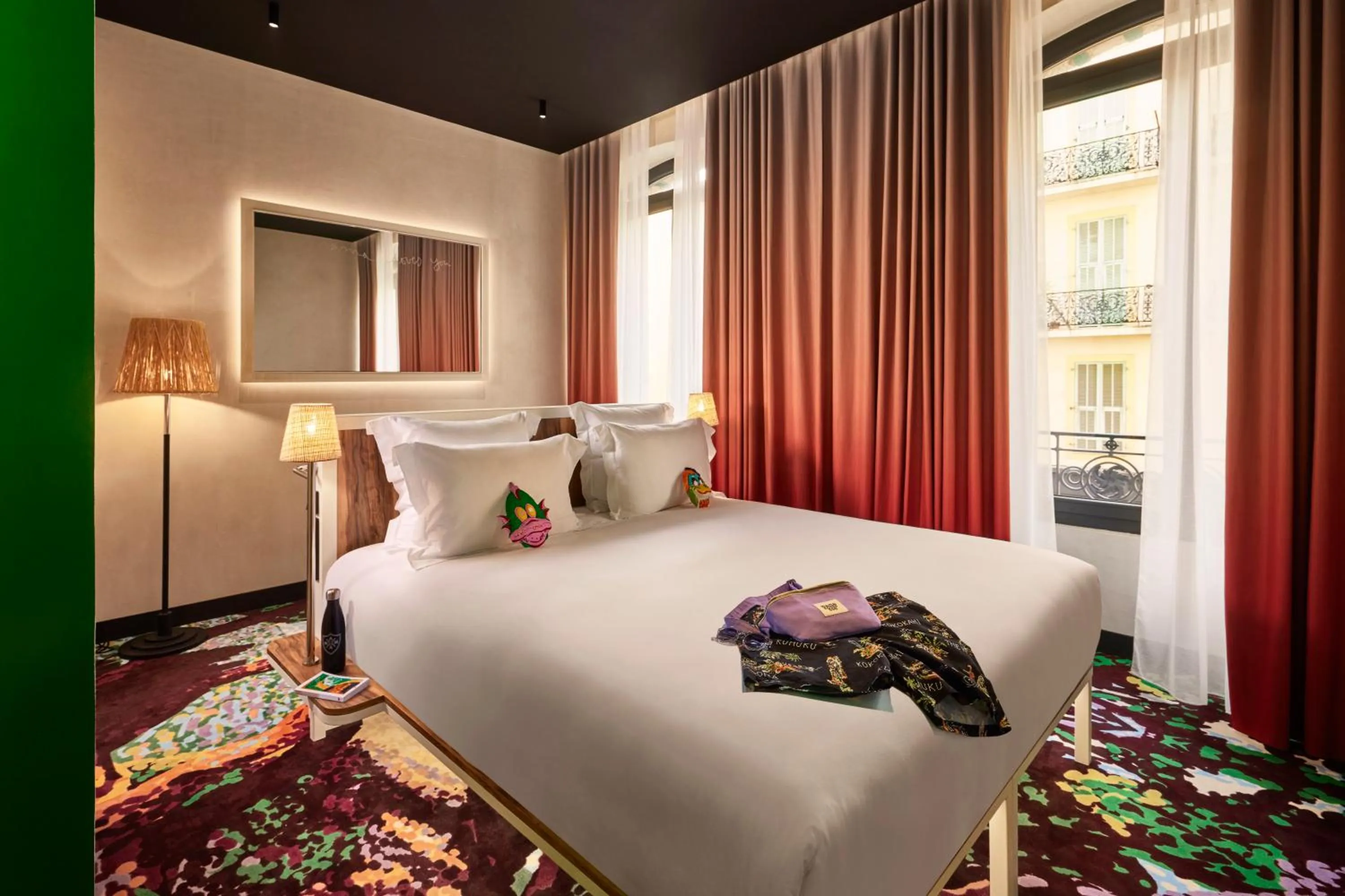 Bed in Mama Shelter Nice