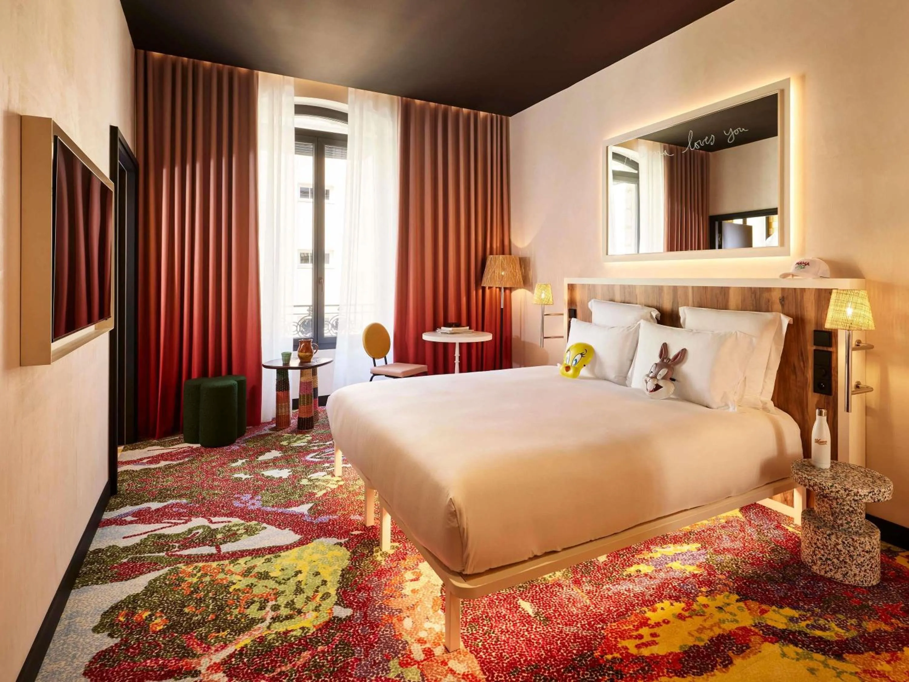 Bedroom, Bed in Mama Shelter Nice