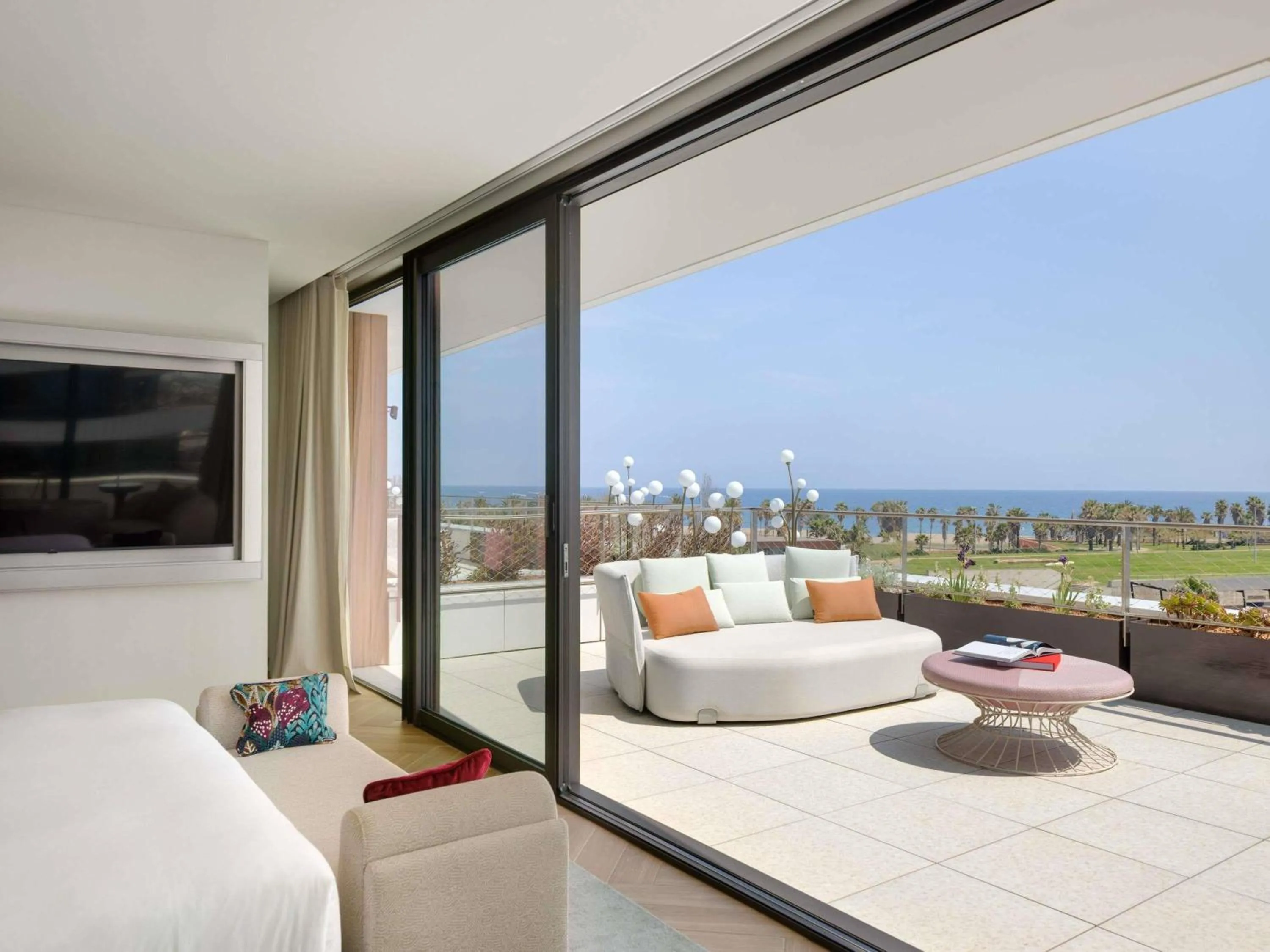 Property building in SLS Barcelona