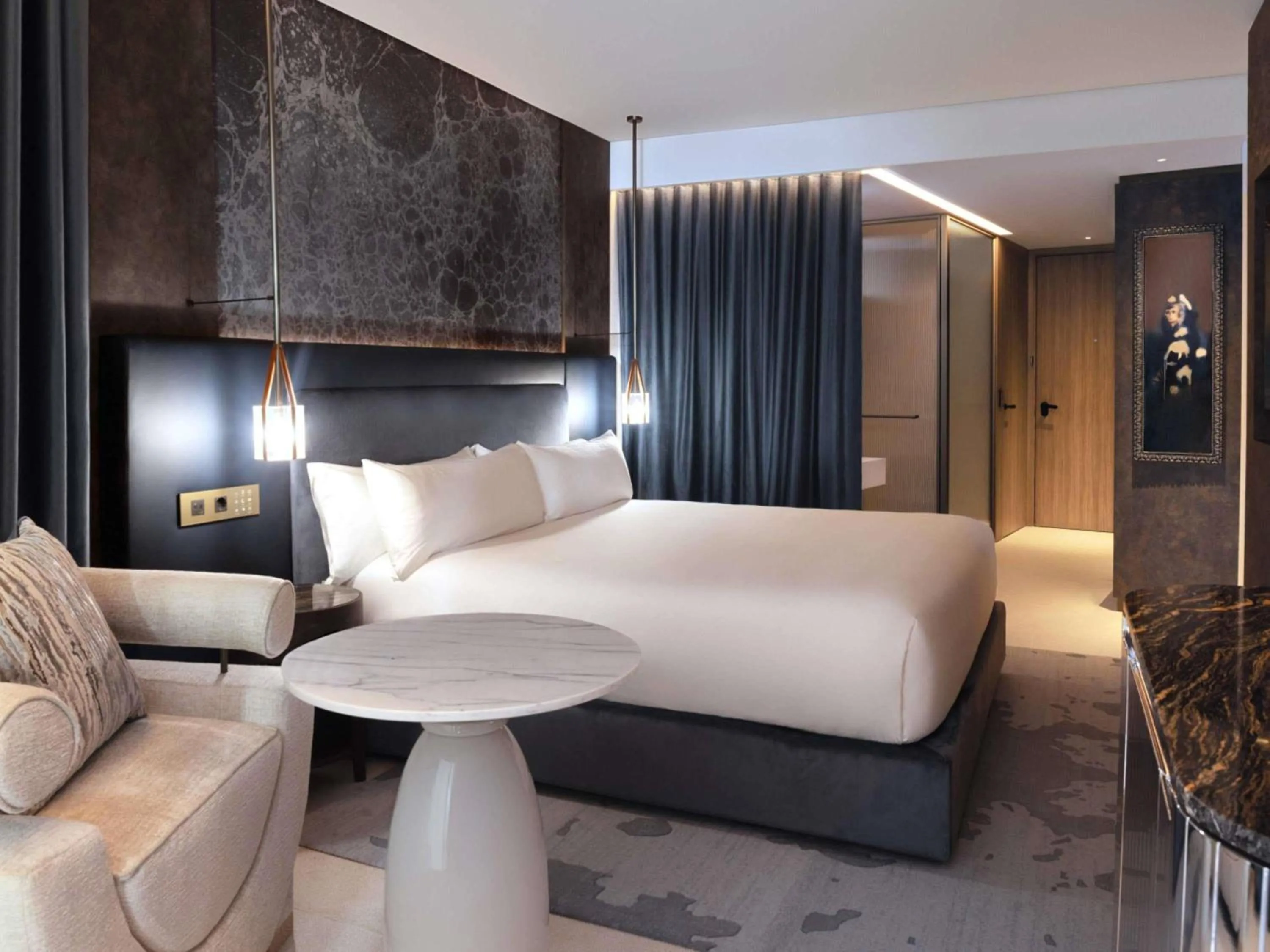 Bedroom, Bed in SLS Barcelona