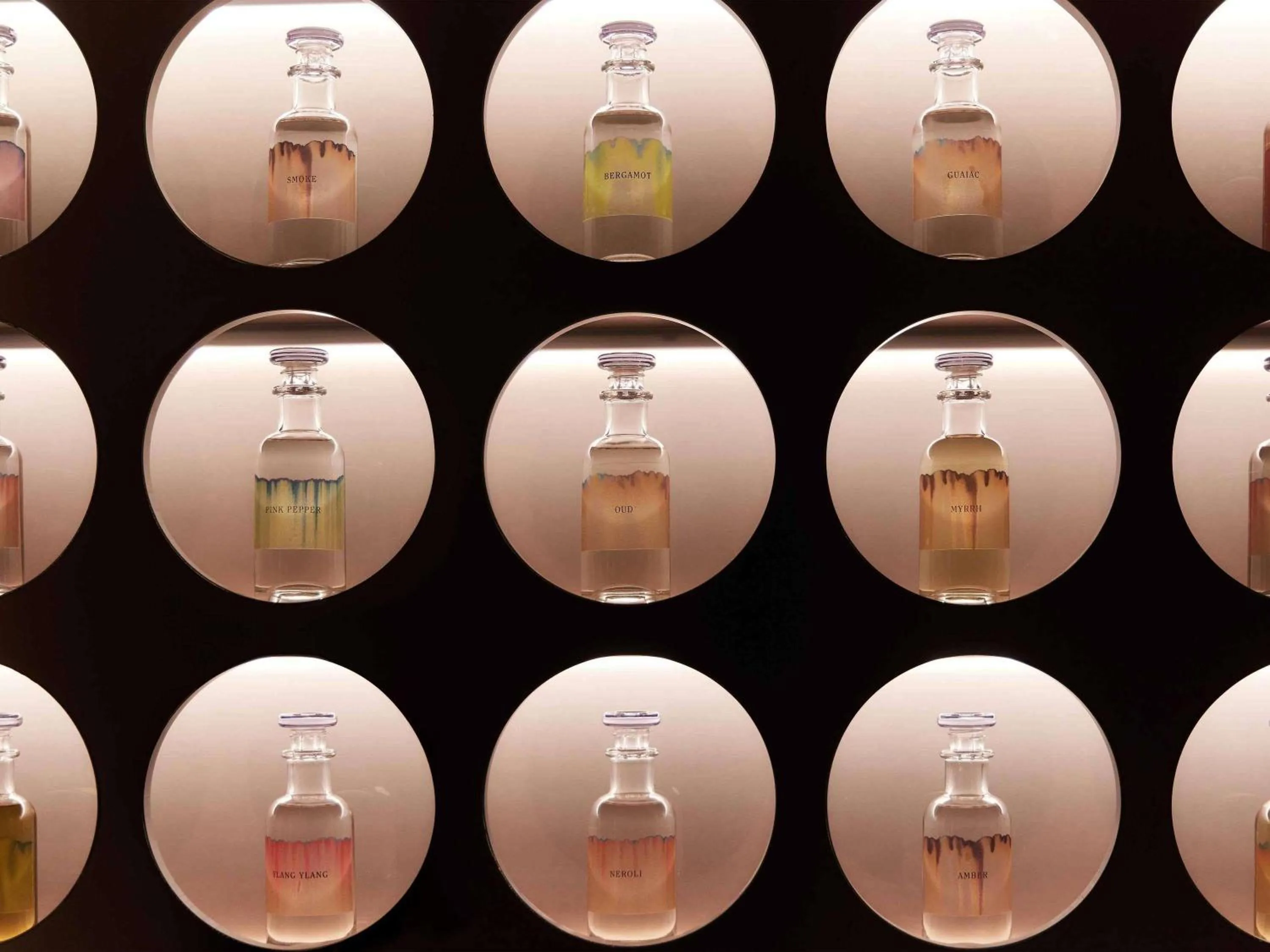 Restaurant/places to eat in SLS Barcelona