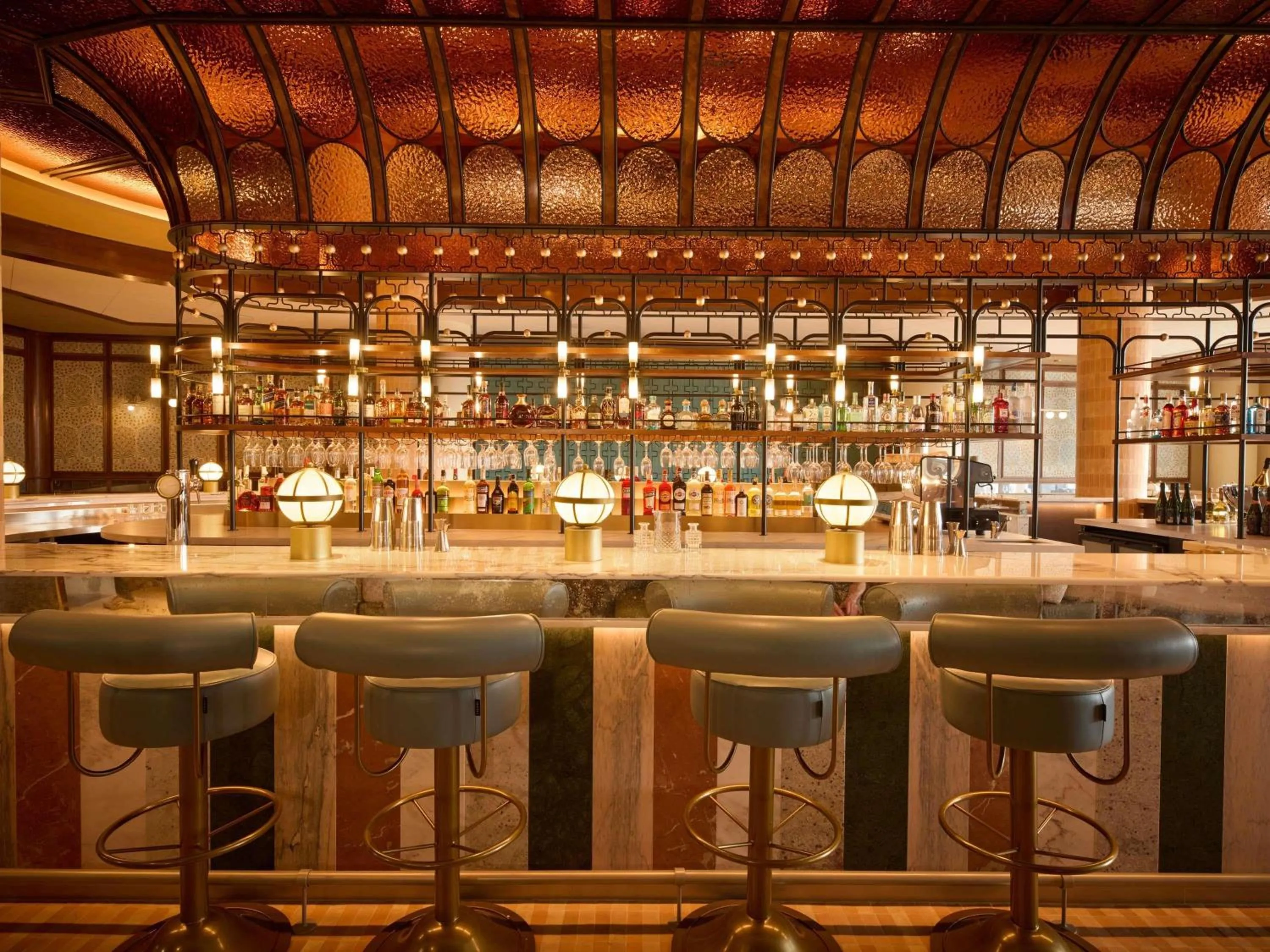 Restaurant/places to eat in SLS Barcelona