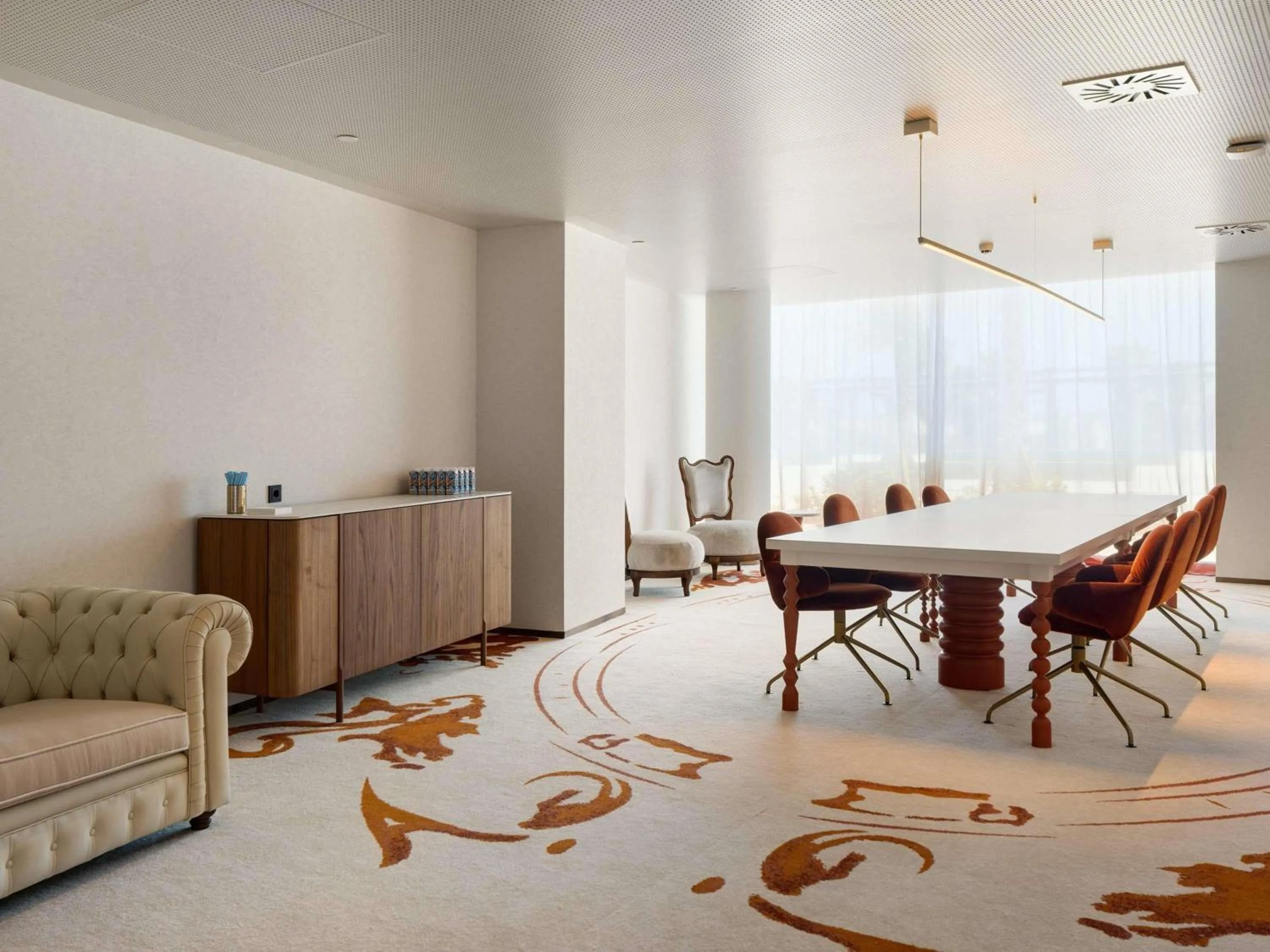 Meeting/conference room in SLS Barcelona