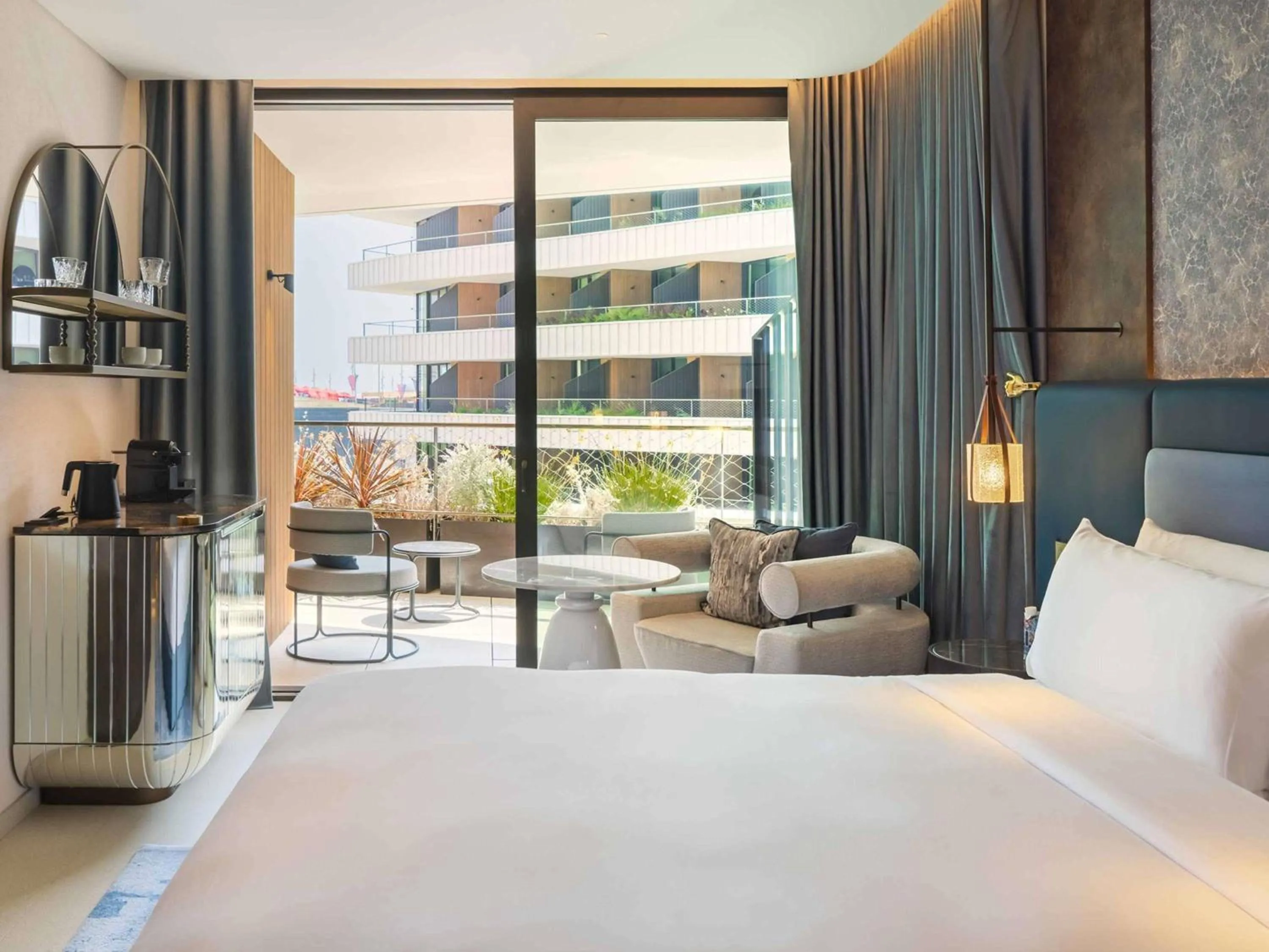 Bedroom, Bed in SLS Barcelona