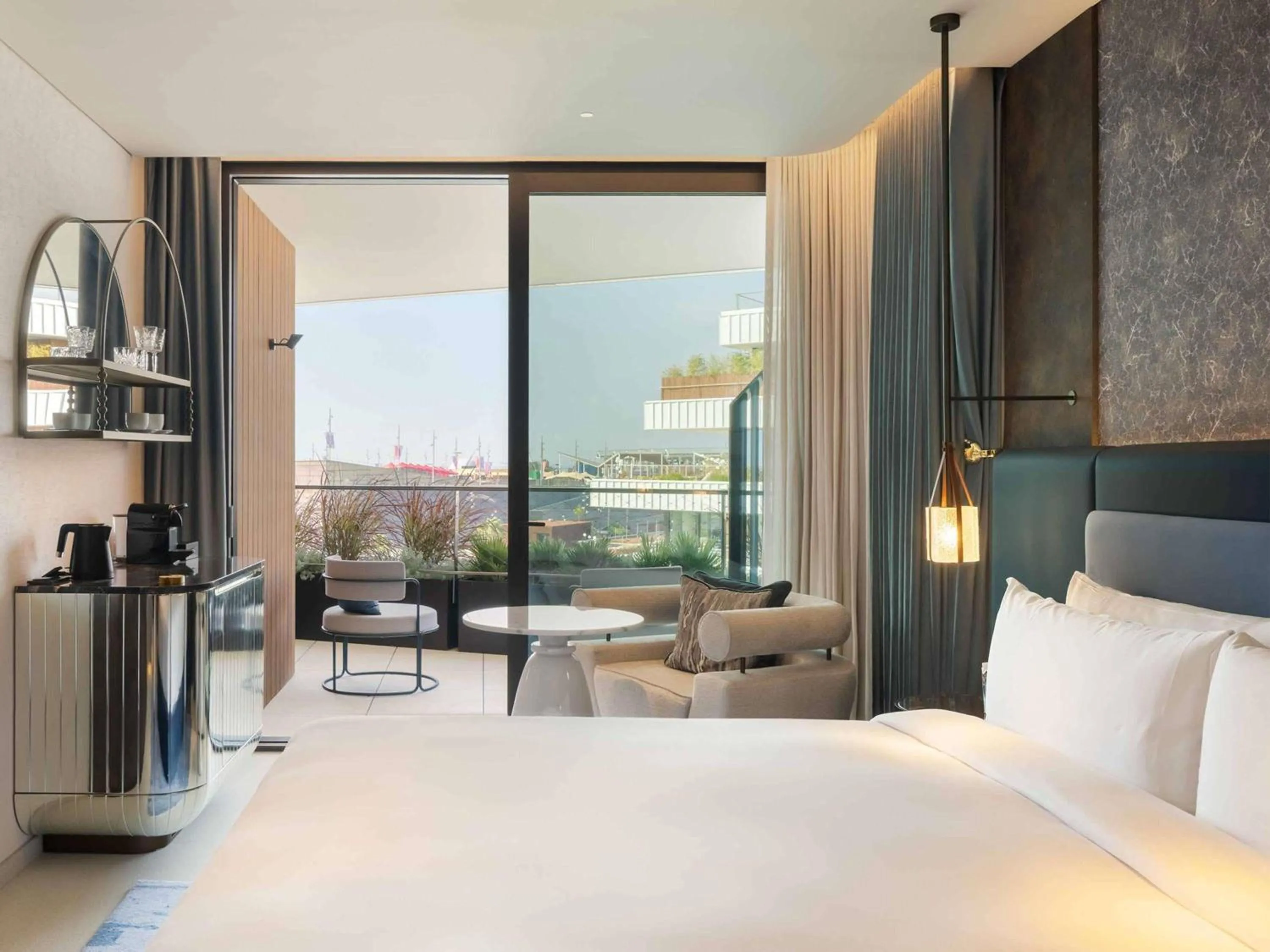 Bedroom, Bed in SLS Barcelona