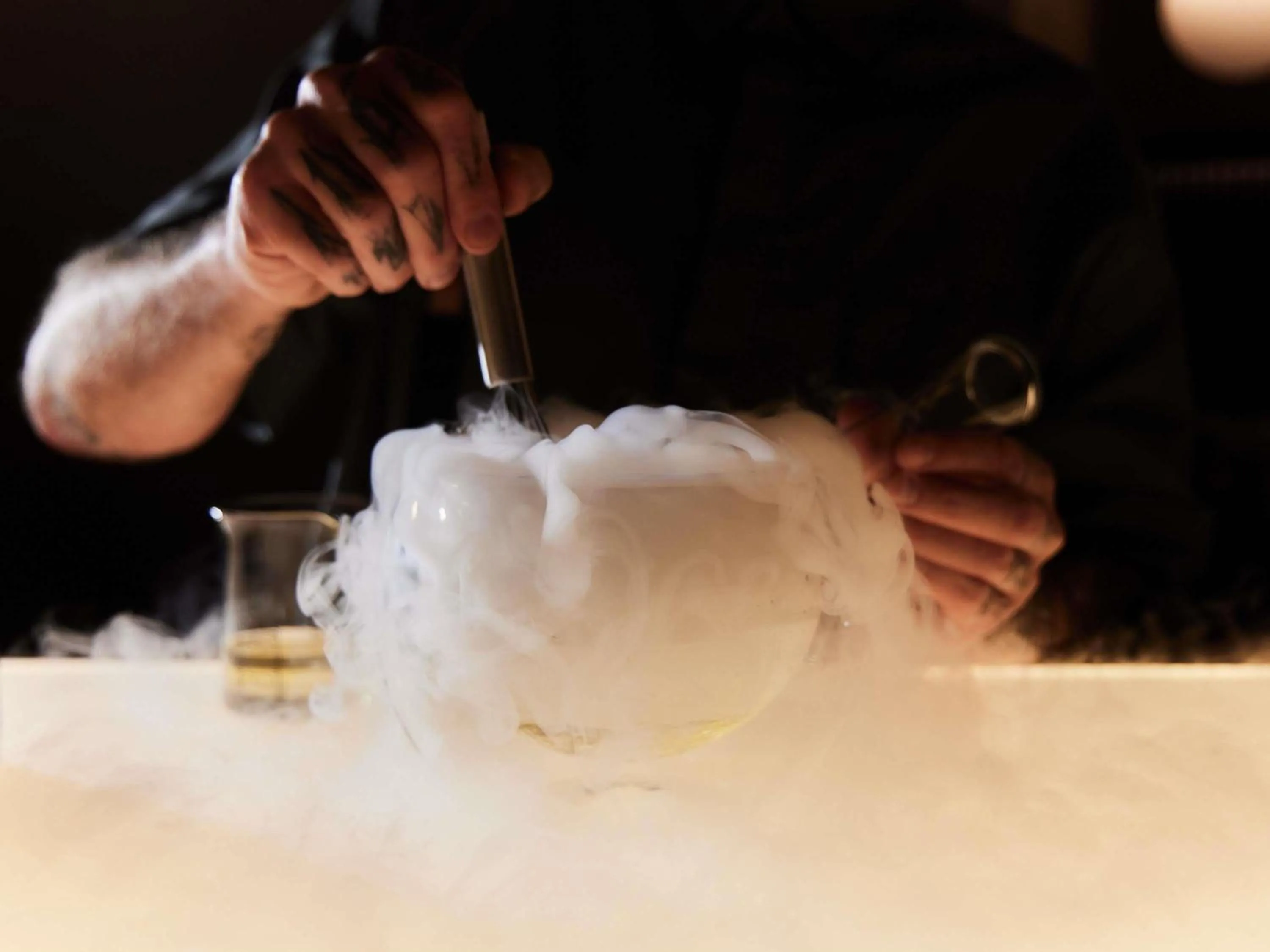 Restaurant/places to eat in SLS Barcelona