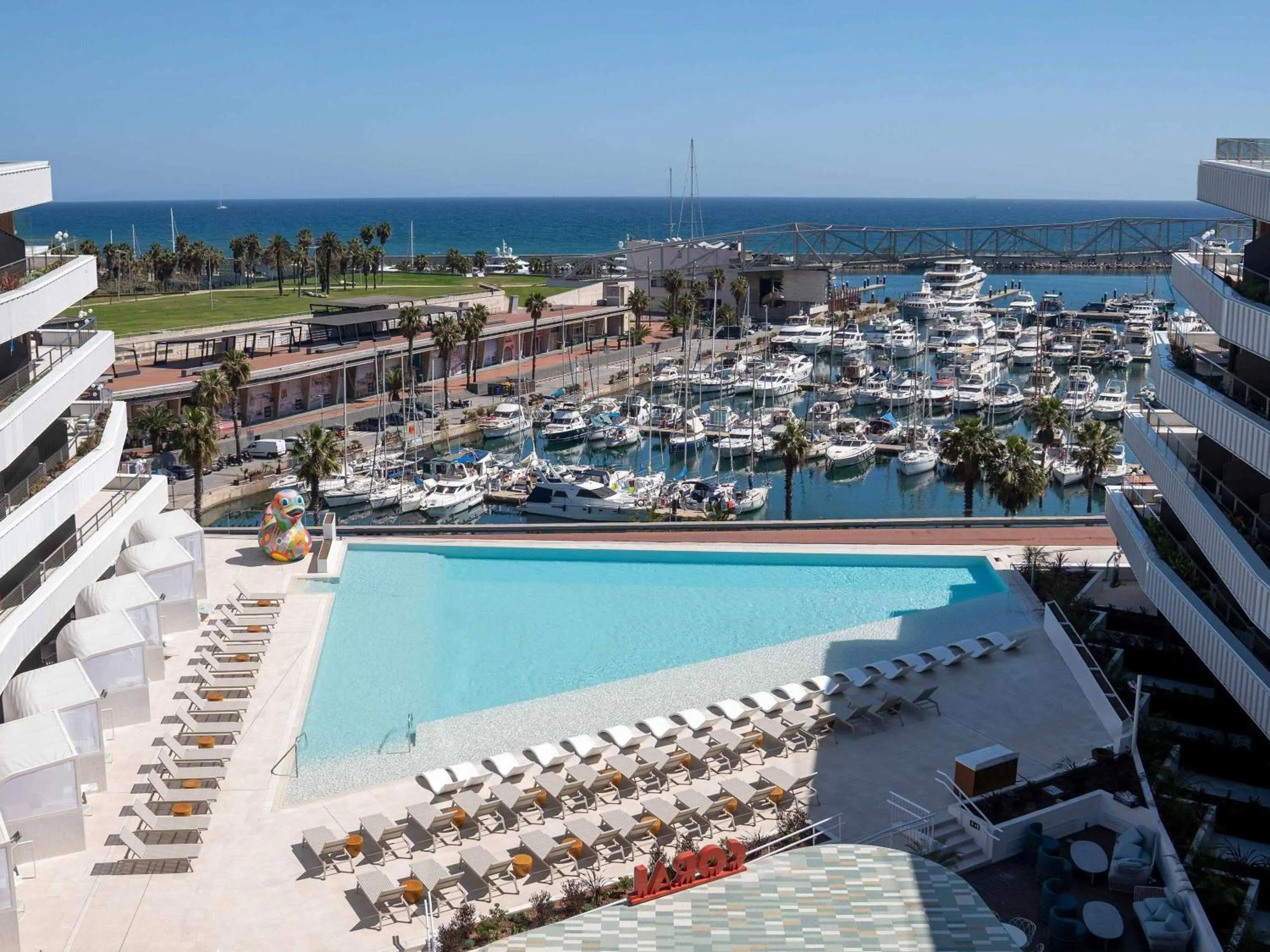 Property building in SLS Barcelona