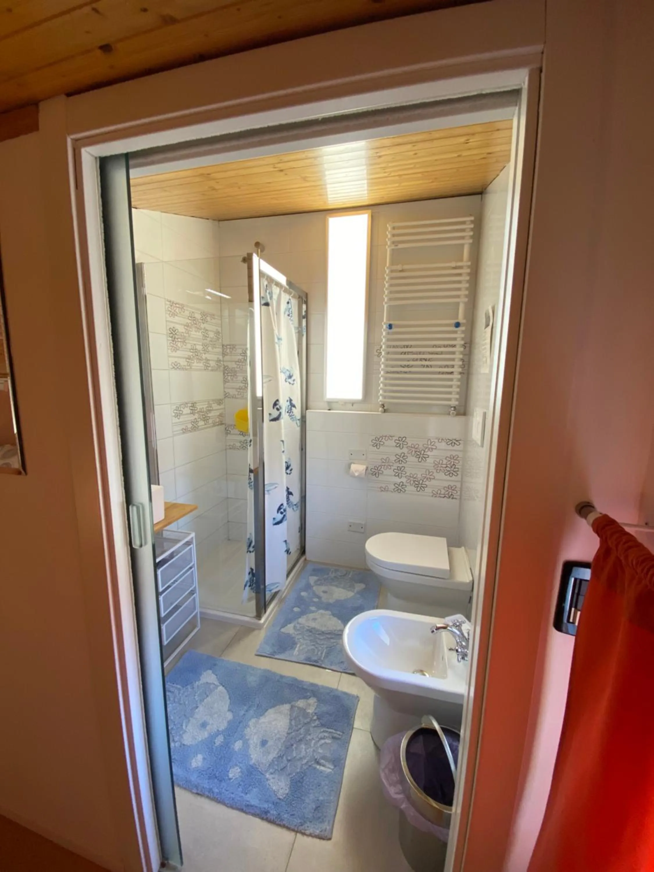 Shower in Marameo B&B