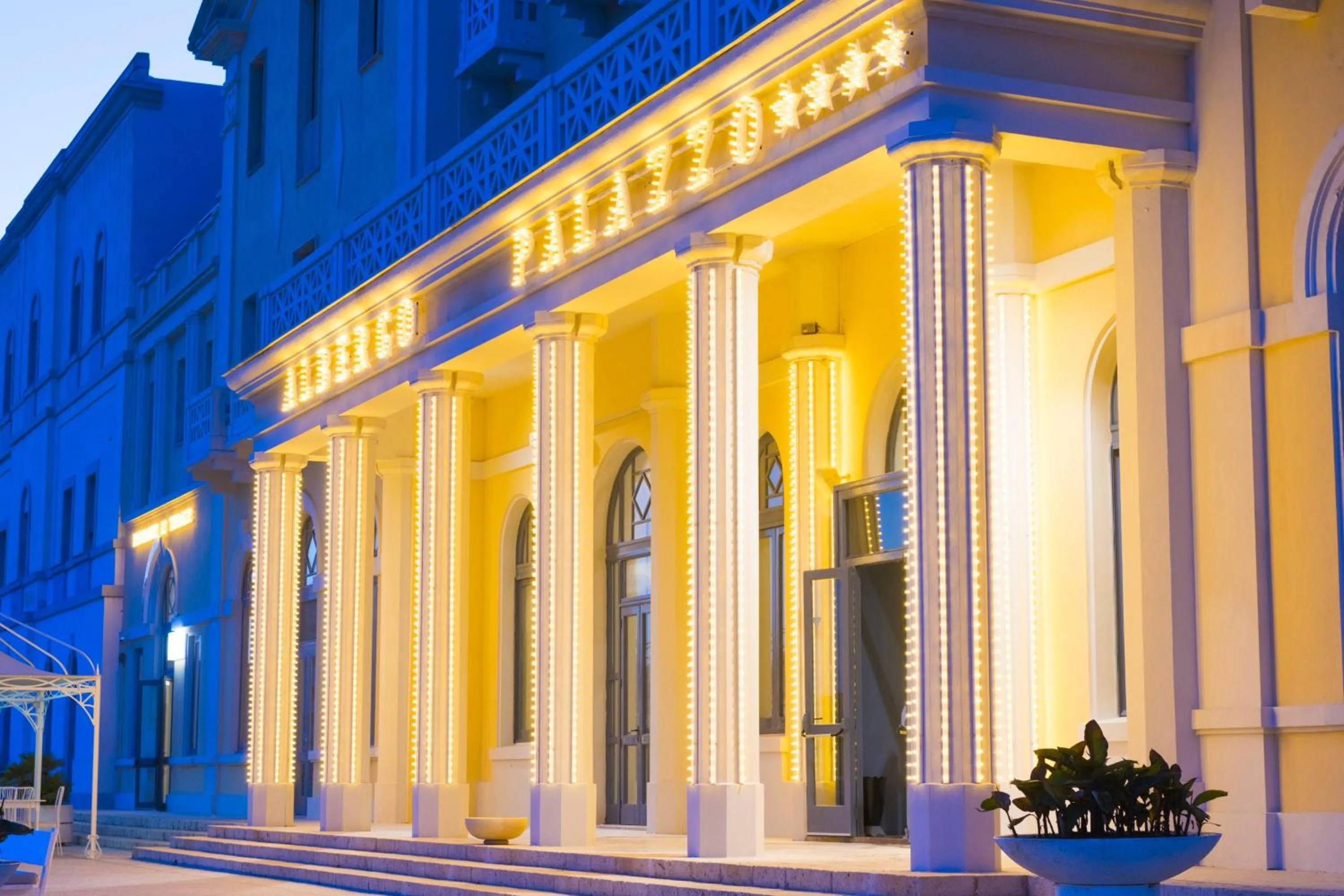 Facade/entrance in Albergo Palazzo