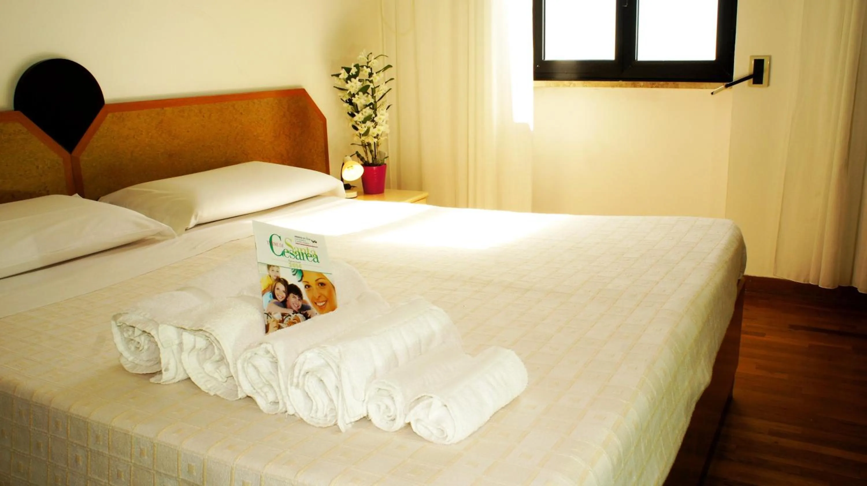 Bed in Albergo Palazzo