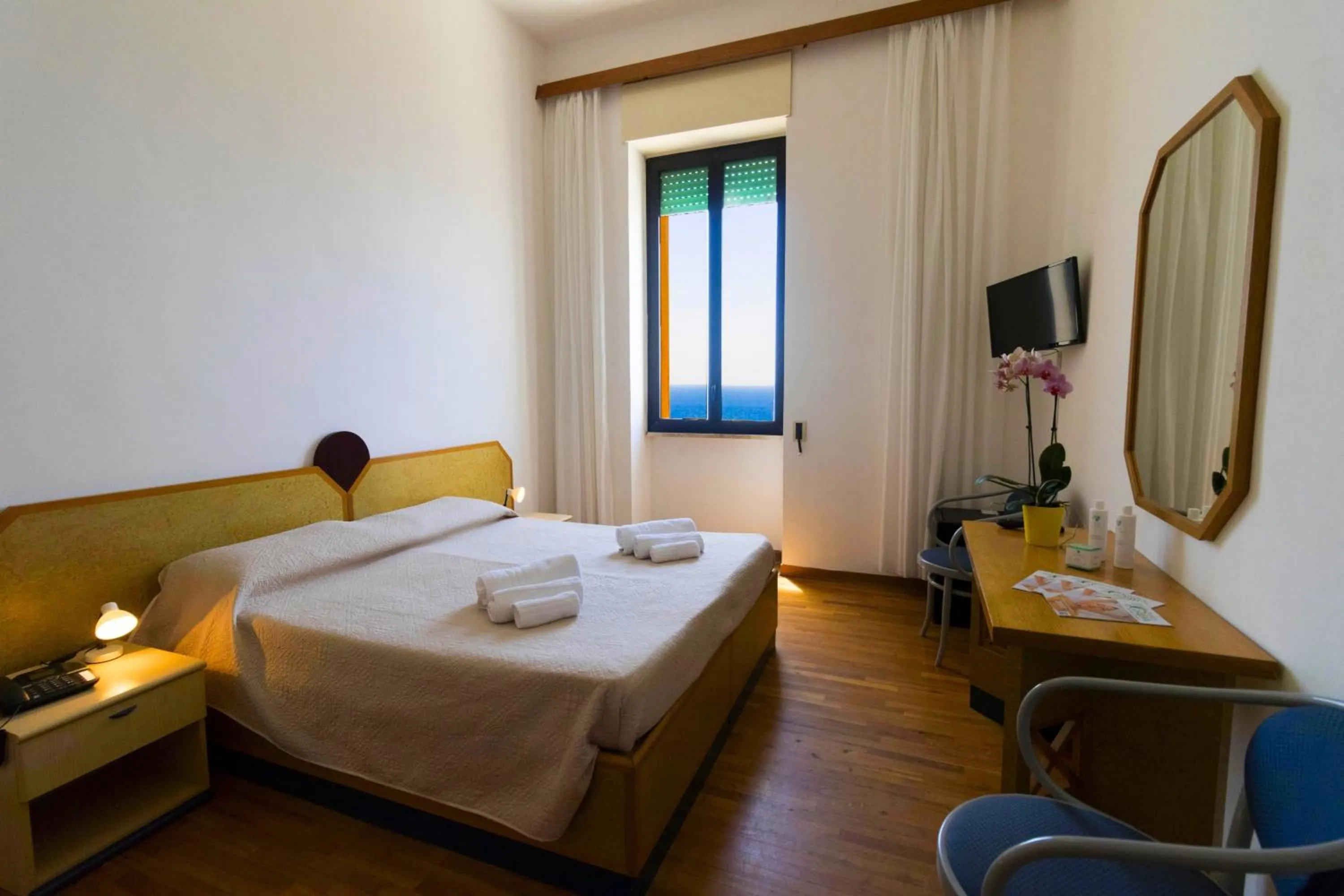 Bed in Albergo Palazzo