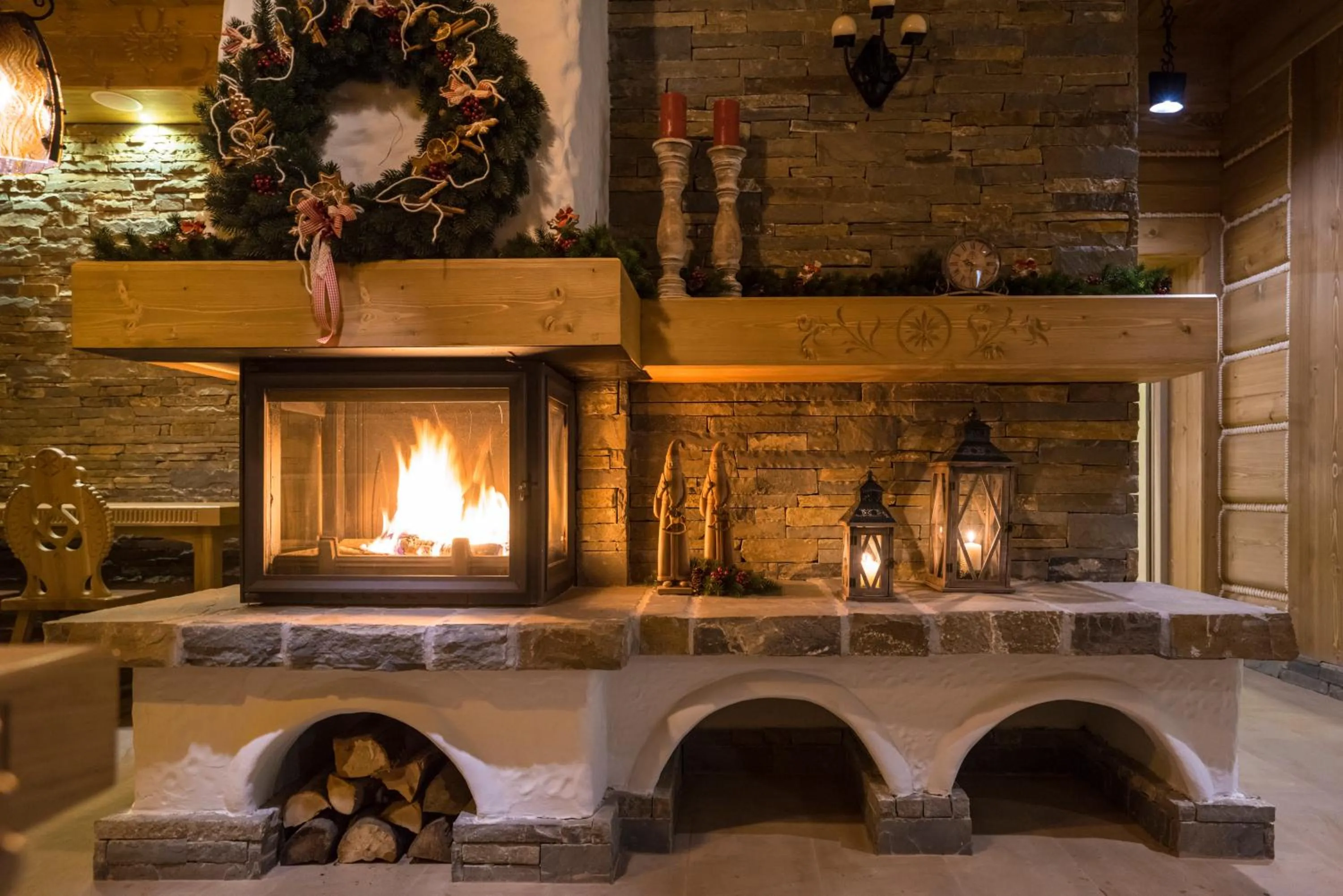 Restaurant/places to eat in Carlina Hotel & SPA