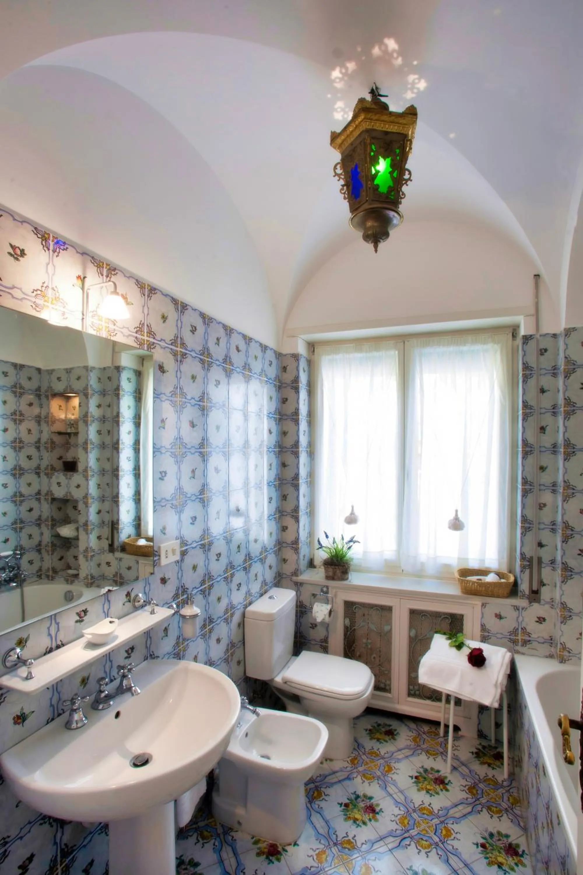 Toilet in Villa Silia