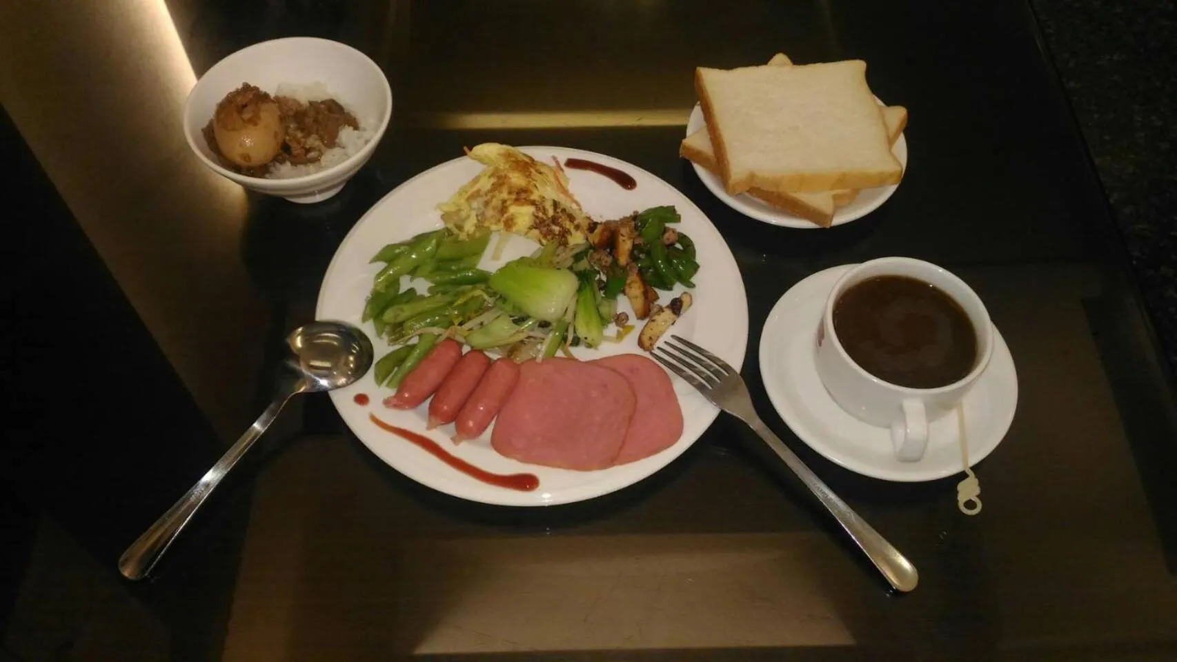 Breakfast in Beidoo Hotel