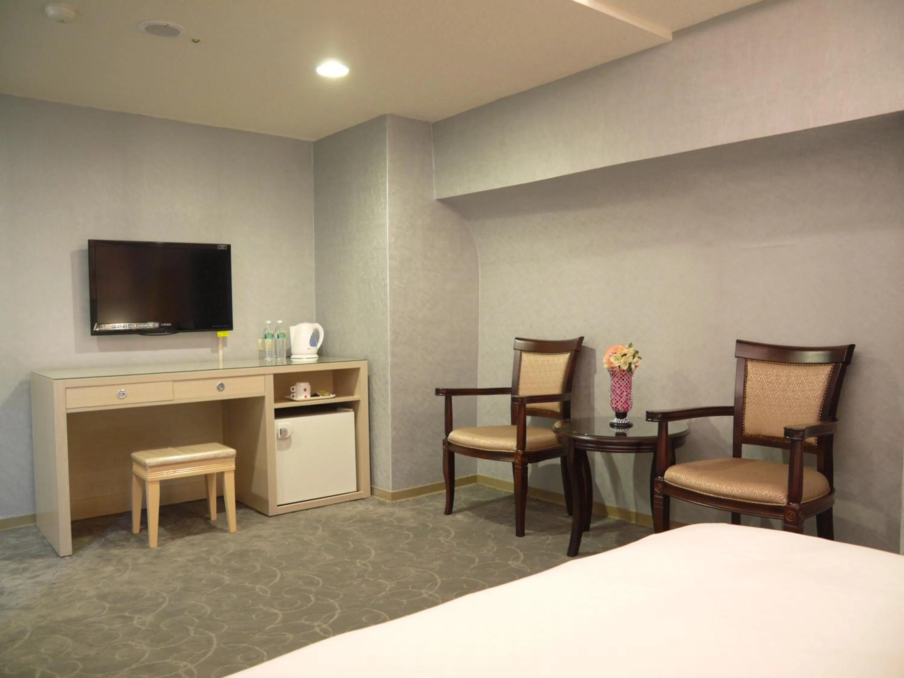 Photo of the whole room, Bed in Beidoo Hotel