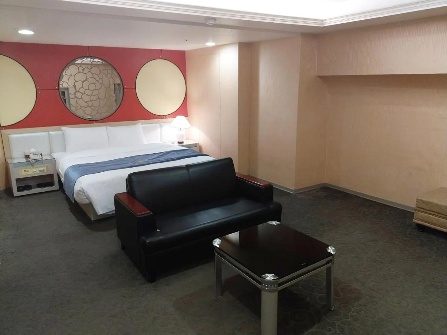 Photo of the whole room, Bed in Beidoo Hotel