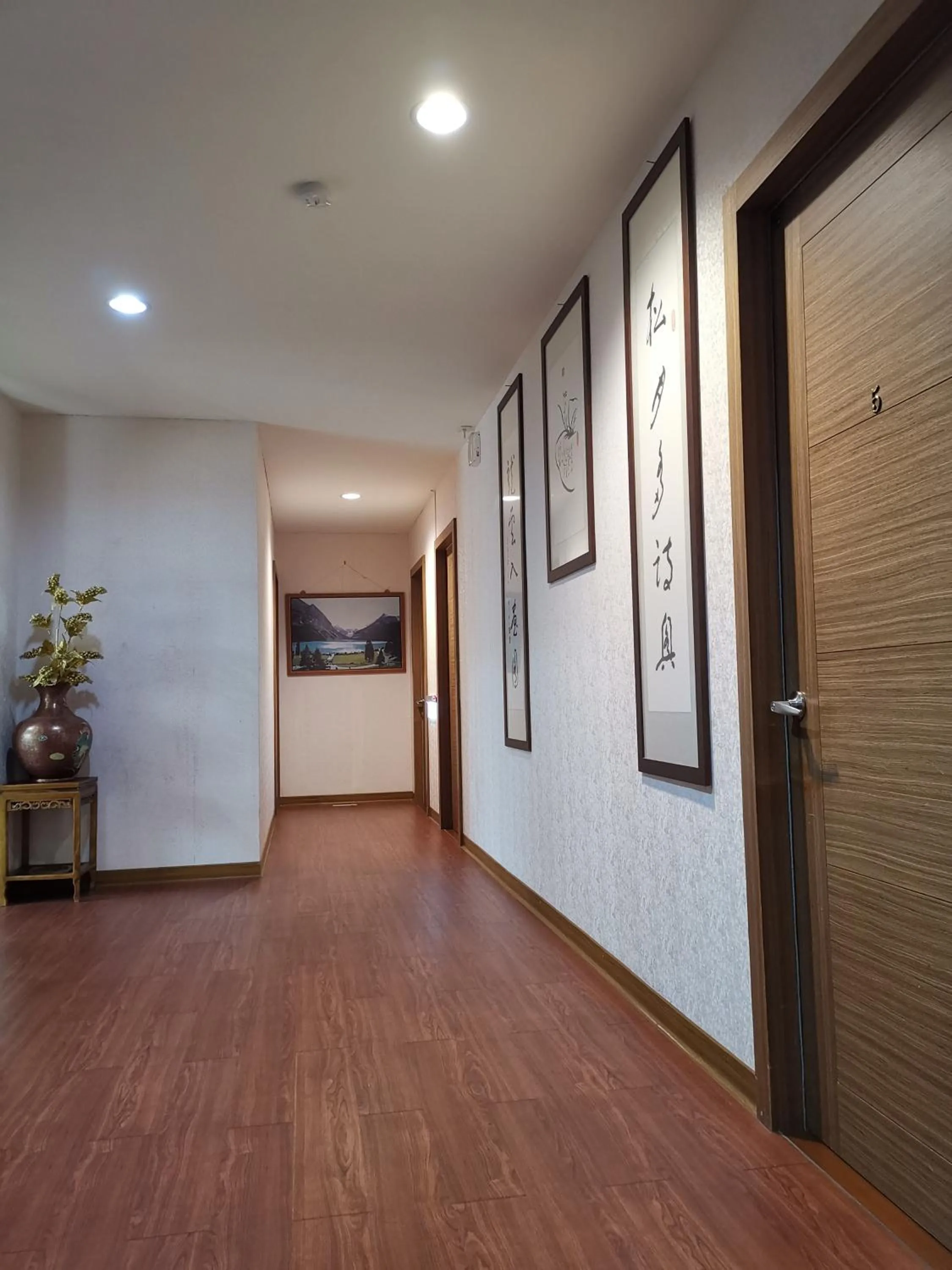 Decorative detail in Sitou Peach Villa B&B