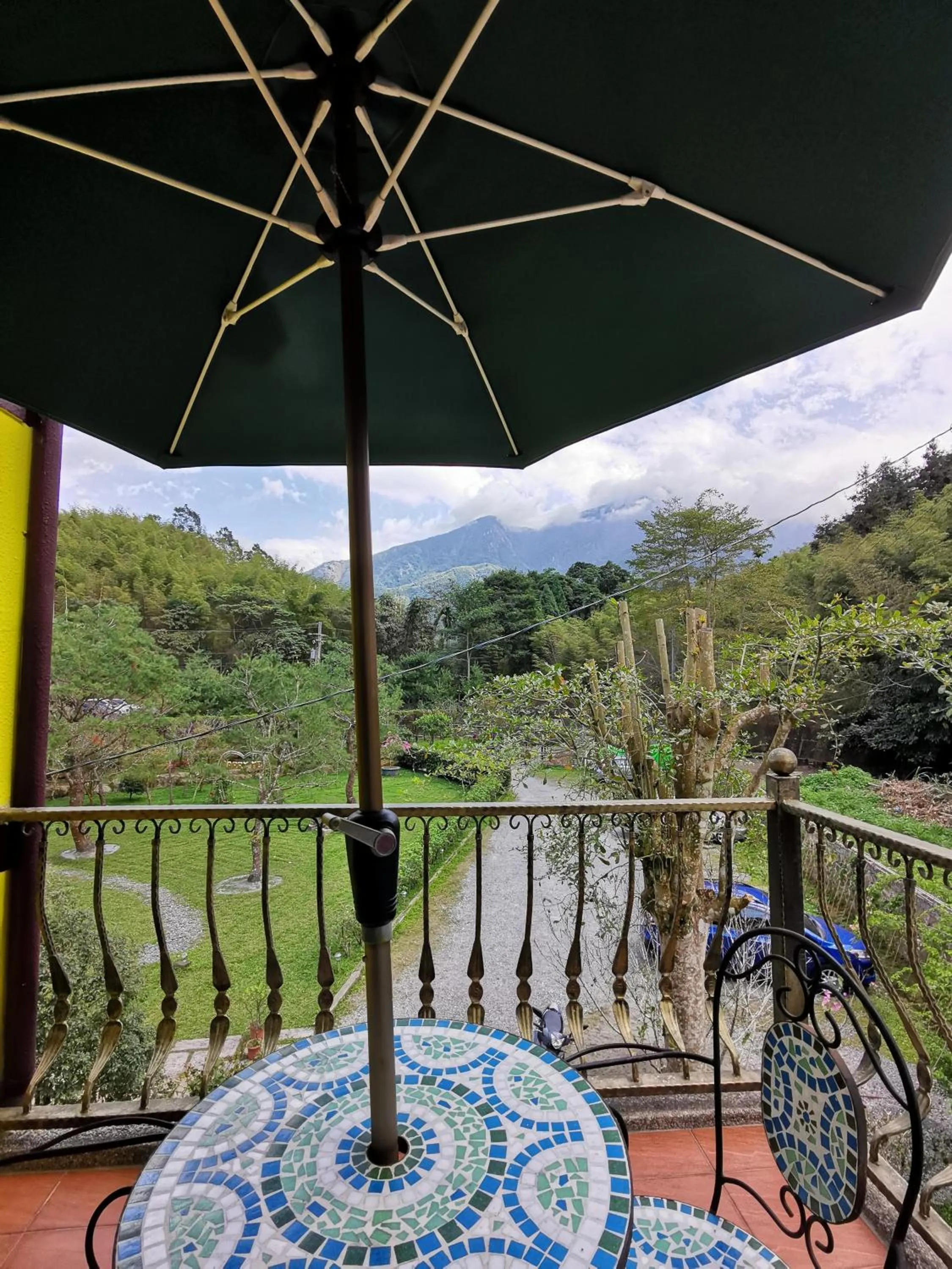 Mountain view in Sitou Peach Villa B&B