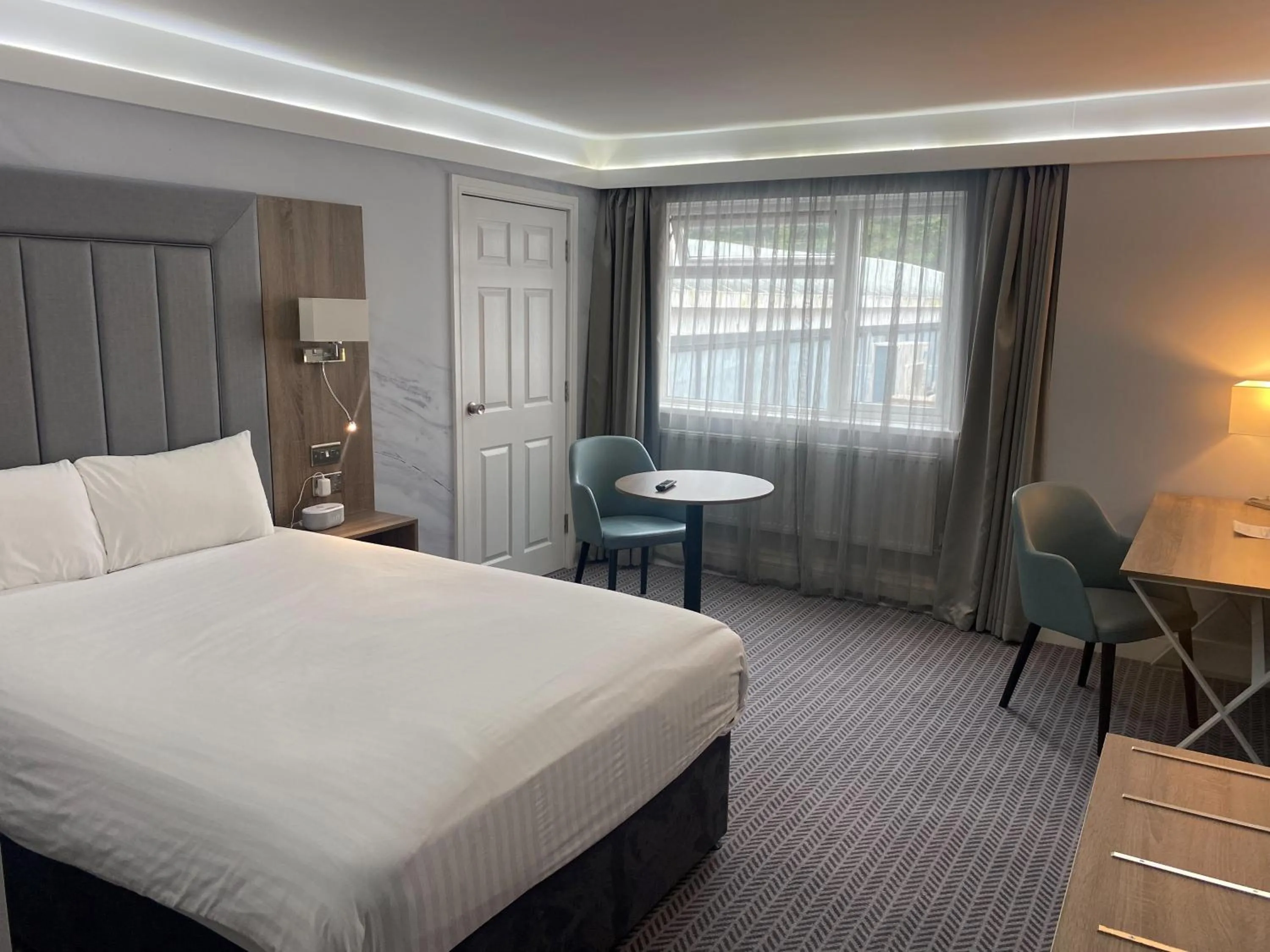 Bedroom, Bed in Best Western Premier Heronston Hotel & Spa