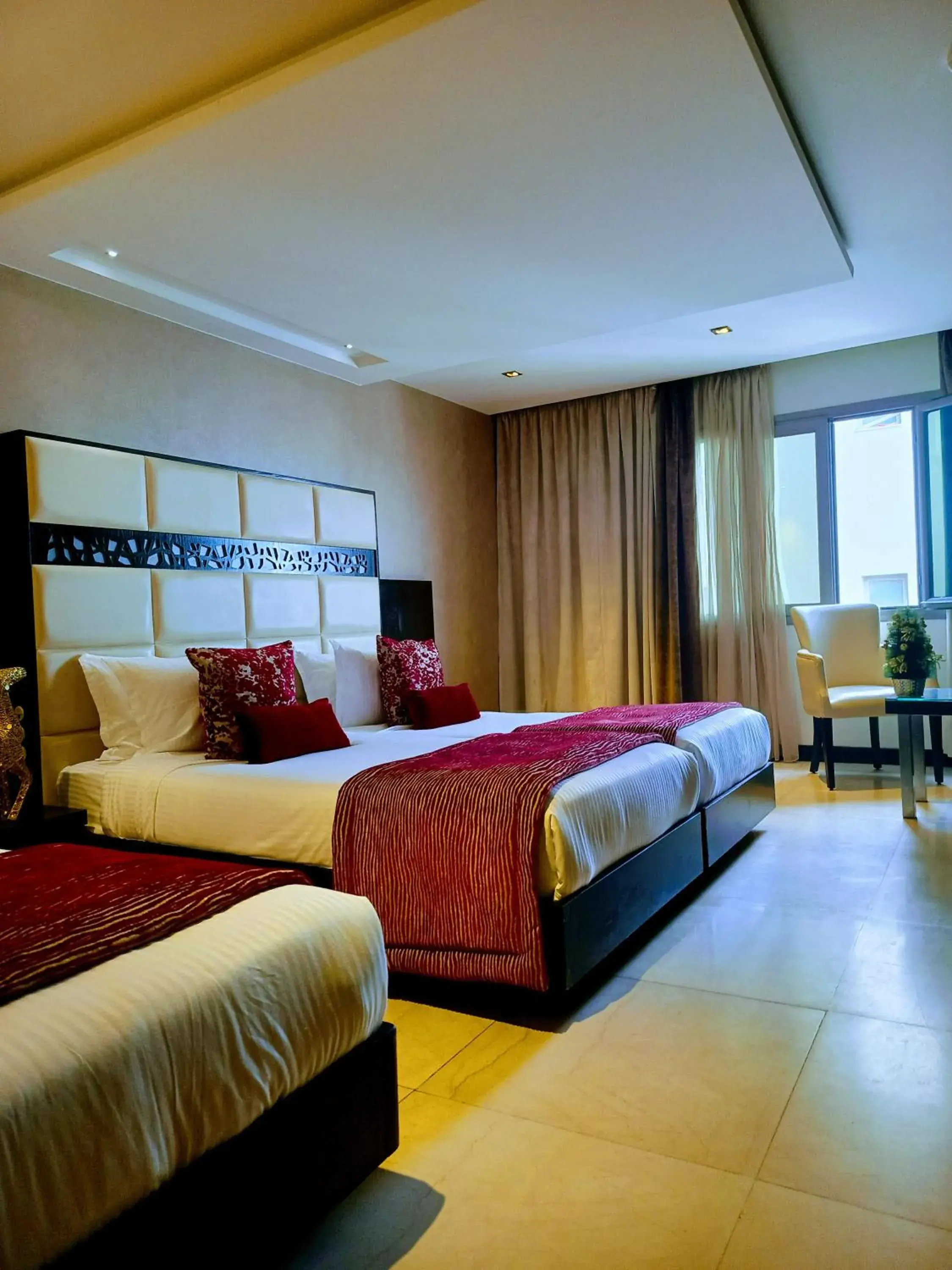 Large Double Room in Samarons Hotels Large Double Room in Samarons Hotels