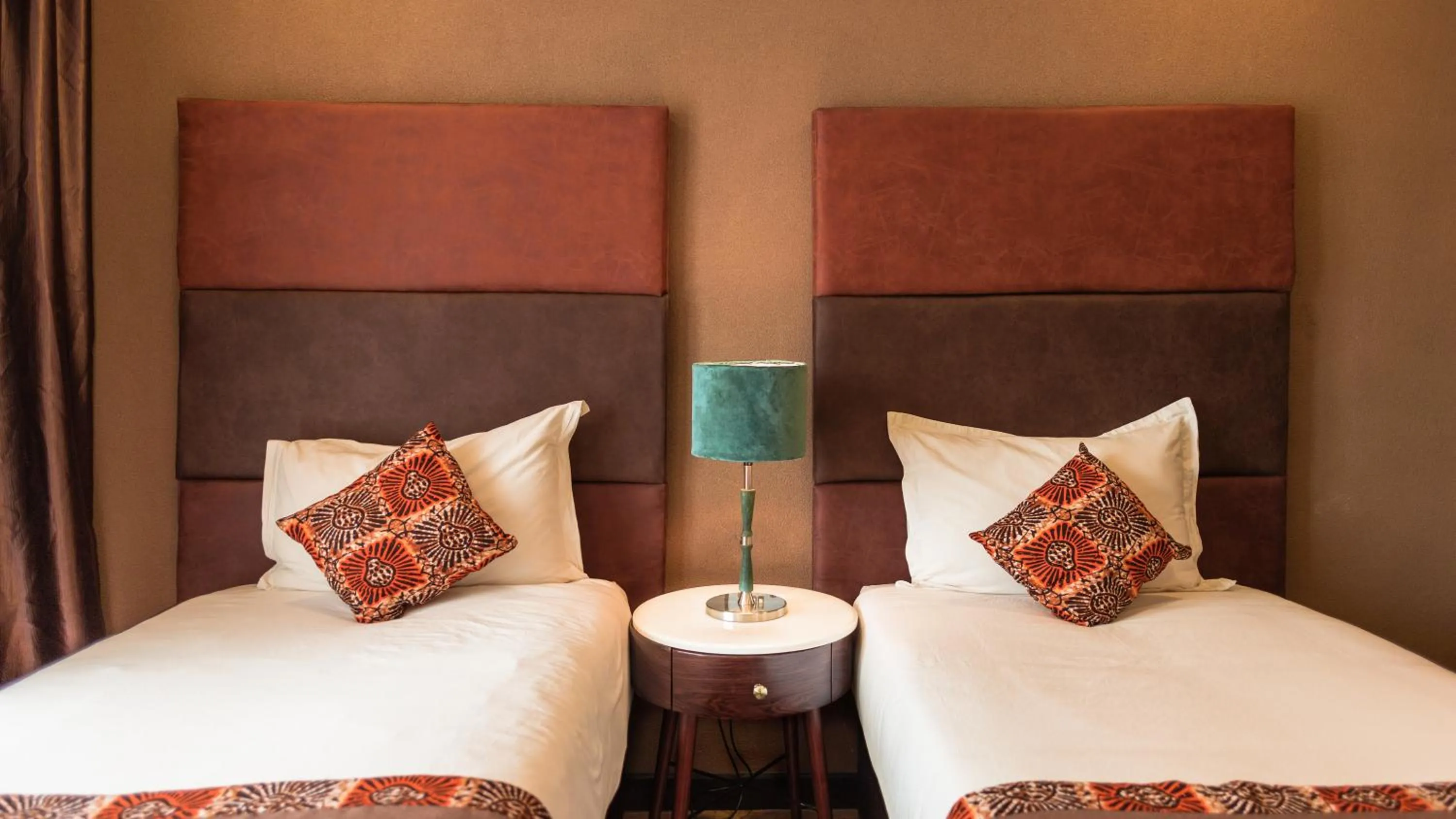 Bedroom, Bed in Kabira Country Club