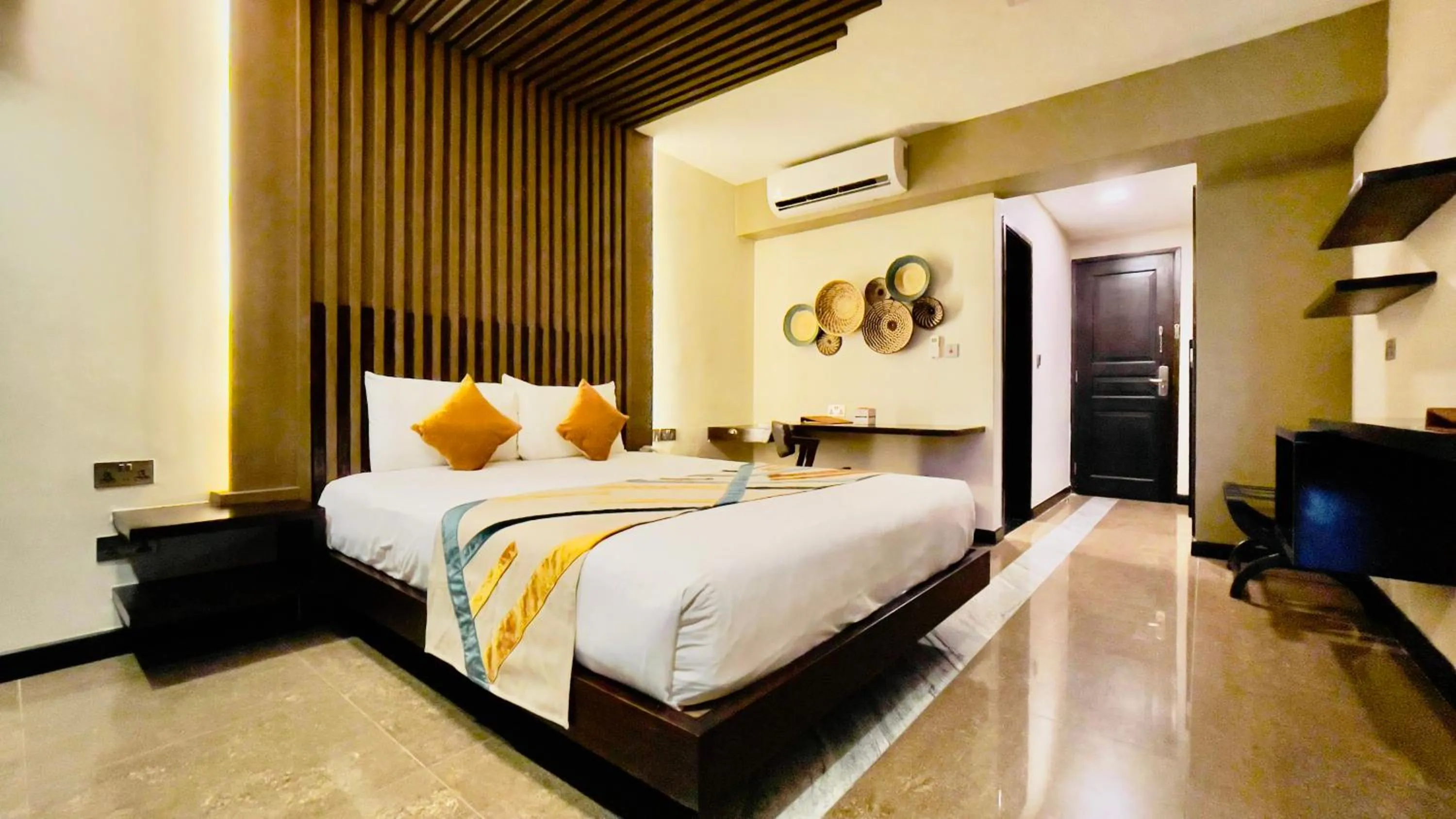 Bed in Kabira Country Club