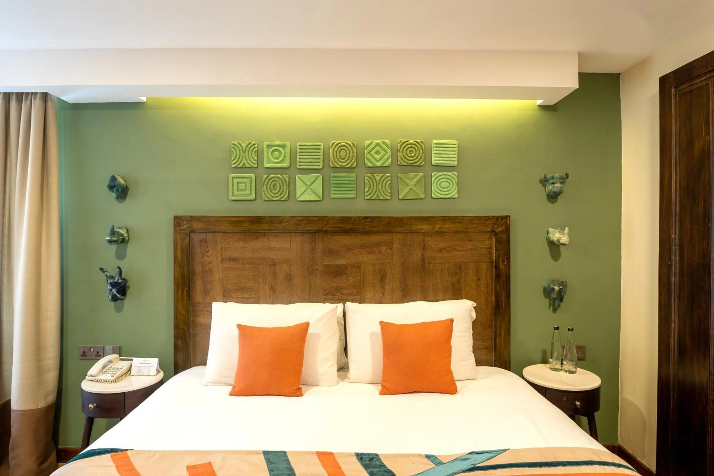 Bed in Kabira Country Club