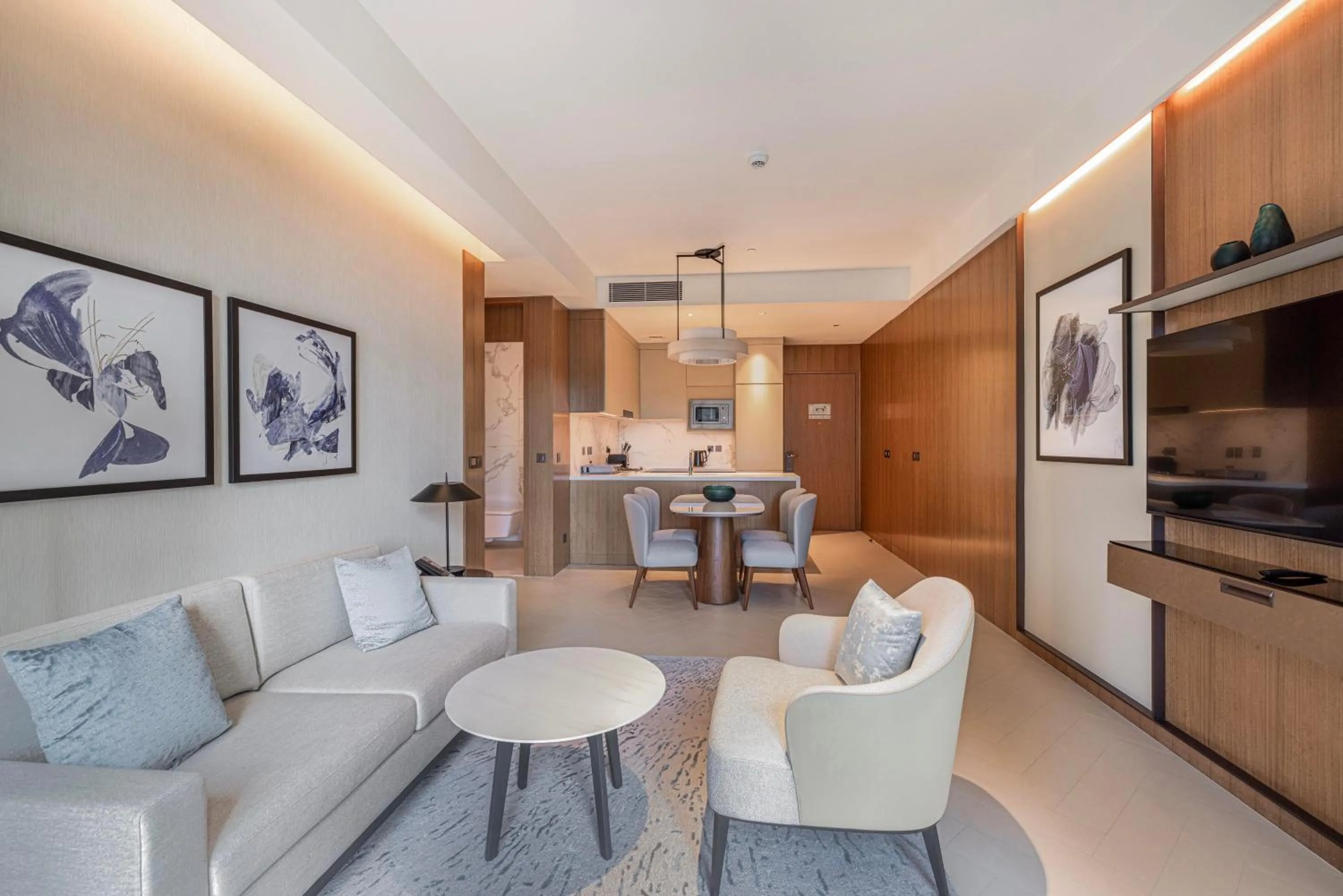 Living room in Luxury 1BR The Address Opera, Downtown Dubai