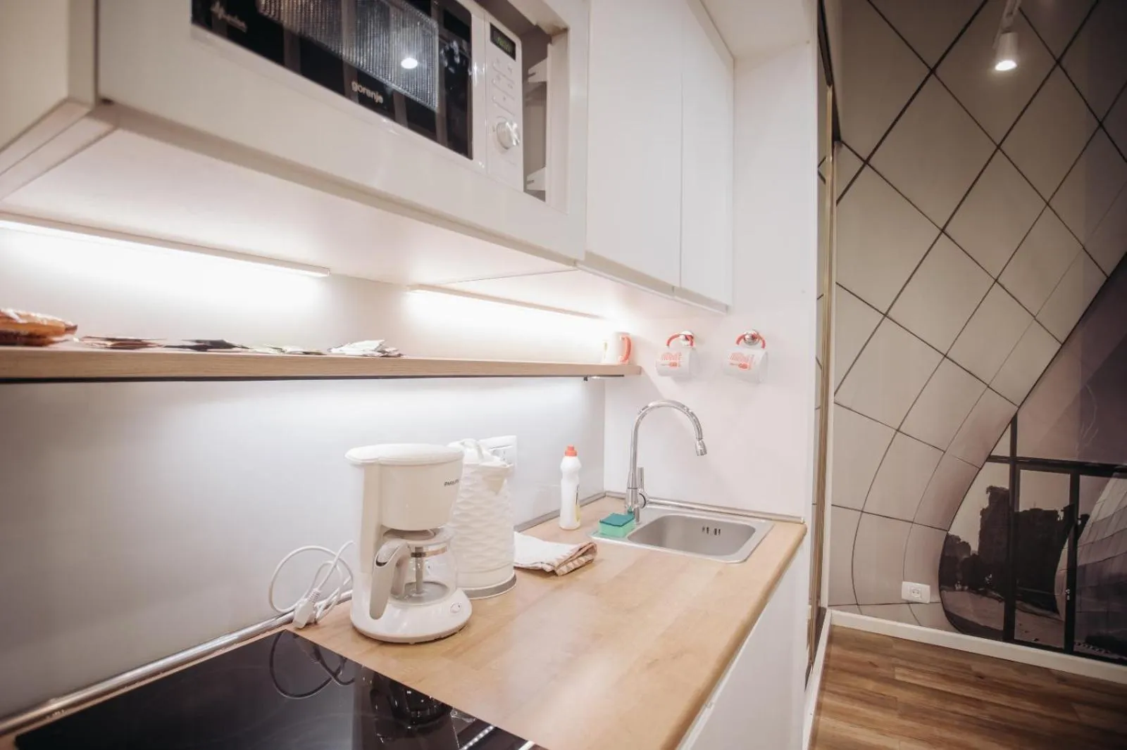 Coffee/tea facilities in R Studios Old Baku