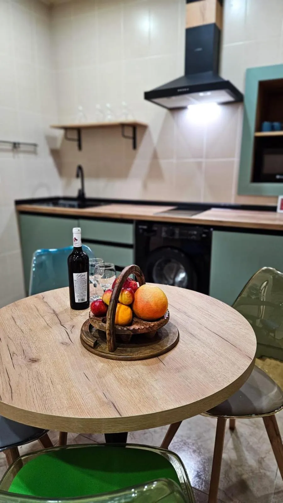 Kitchen or kitchenette in R Studios Old Baku