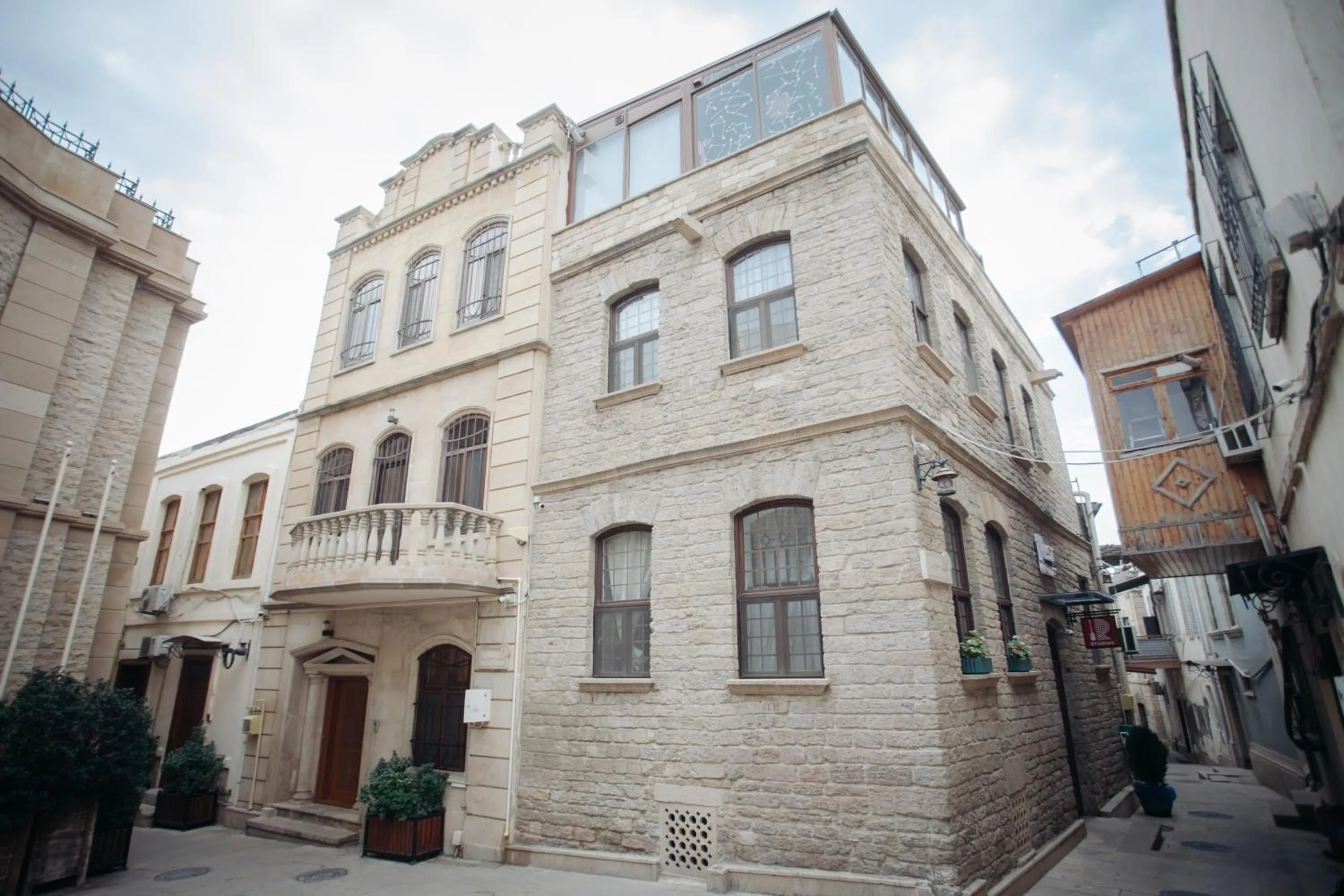 Property building in R Studios Old Baku