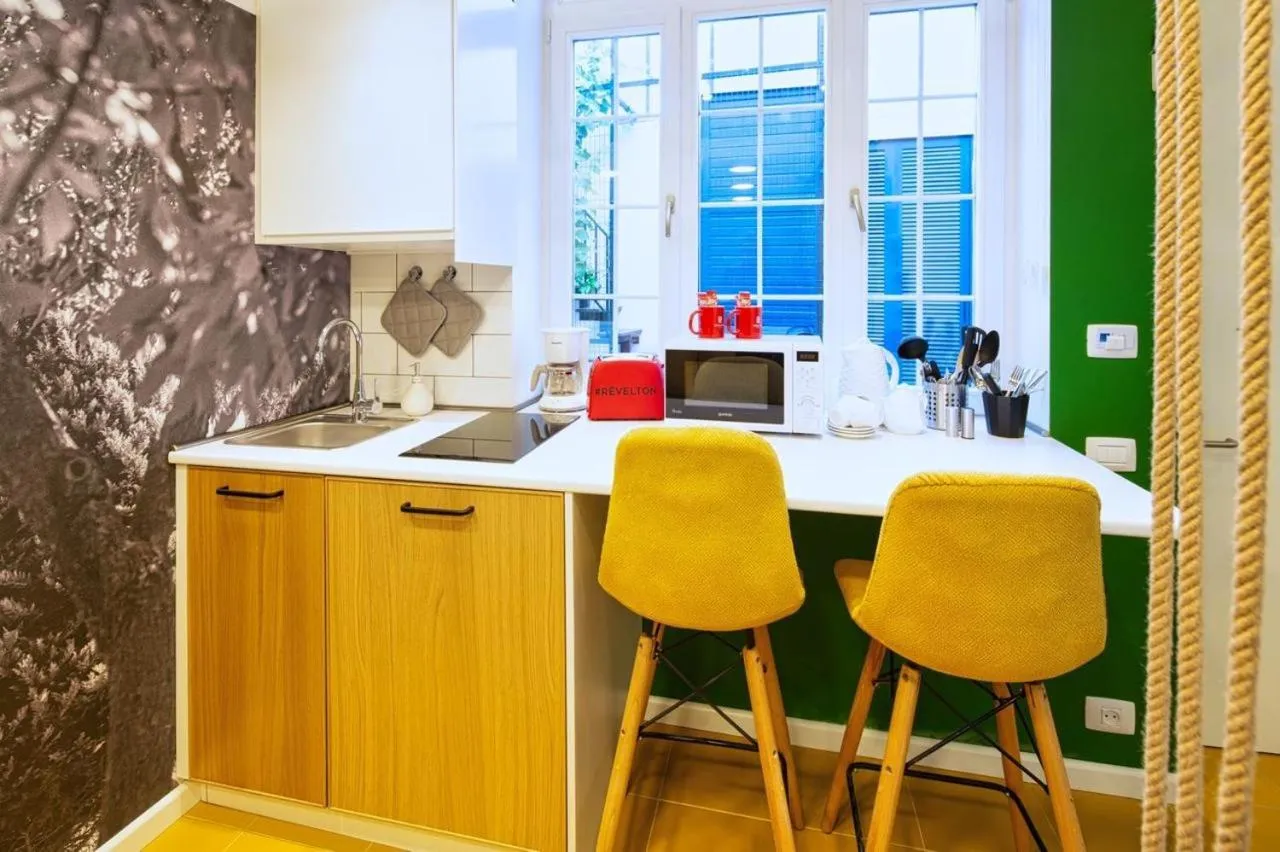 Kitchen or kitchenette in R Studios Old Baku