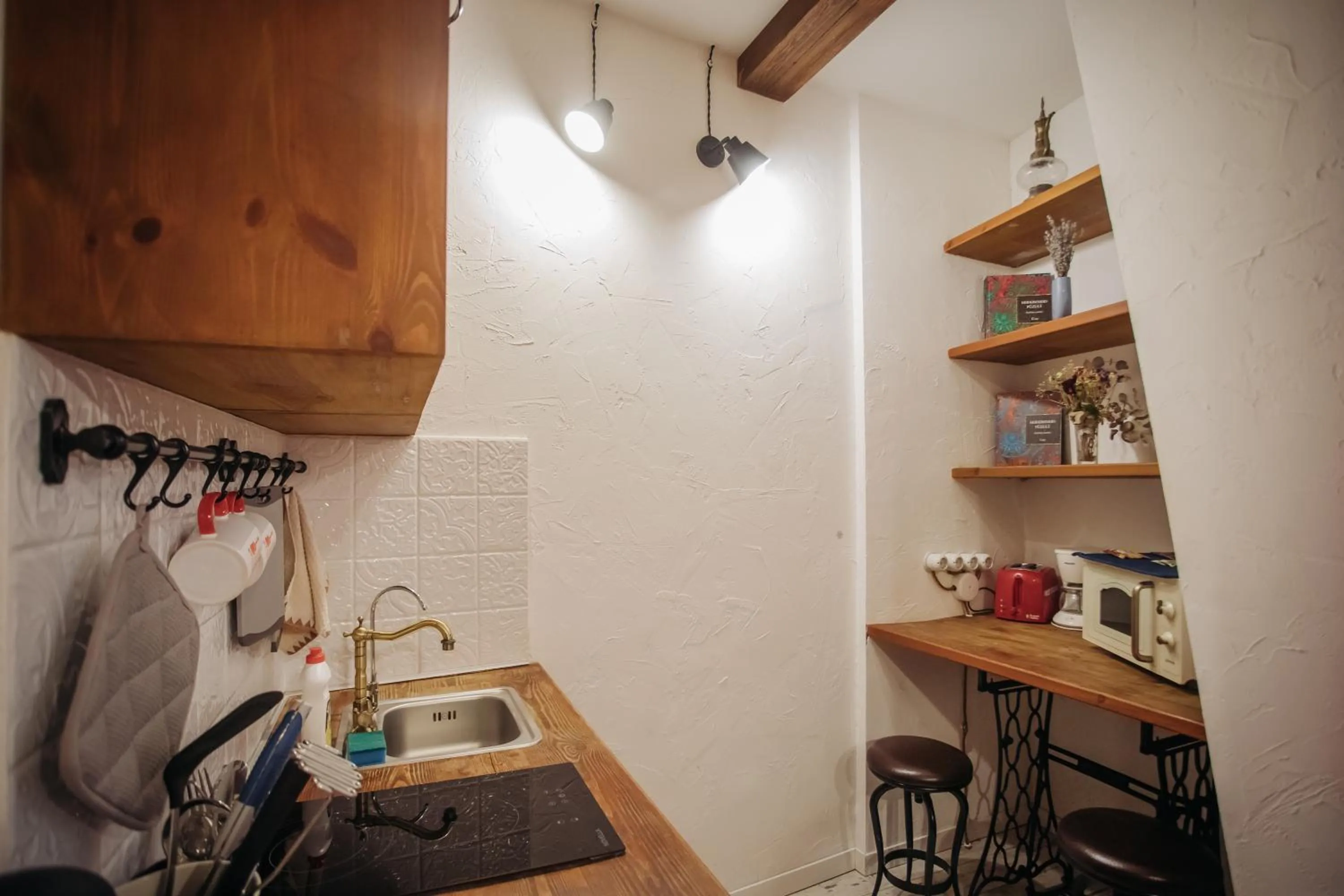 Kitchen or kitchenette in R Studios Old Baku