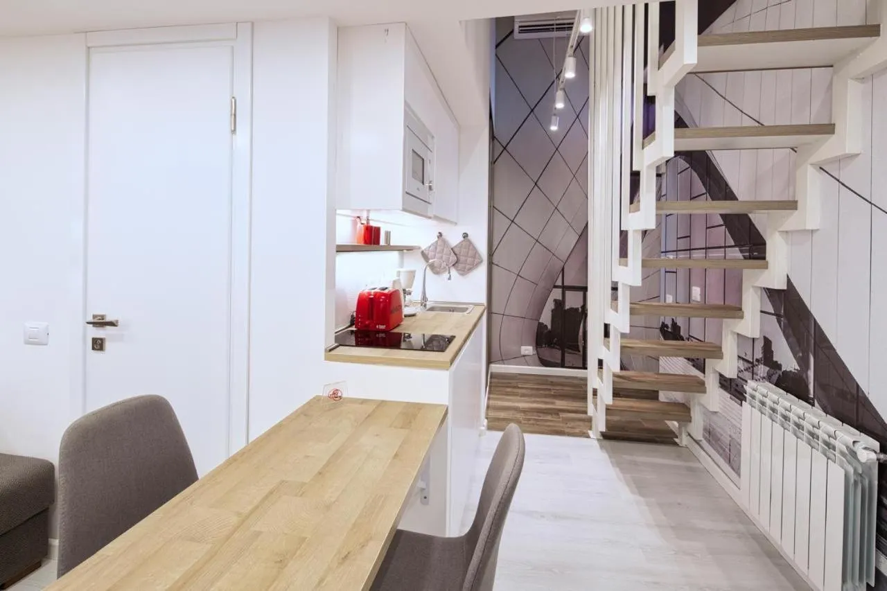 Kitchen or kitchenette in R Studios Old Baku