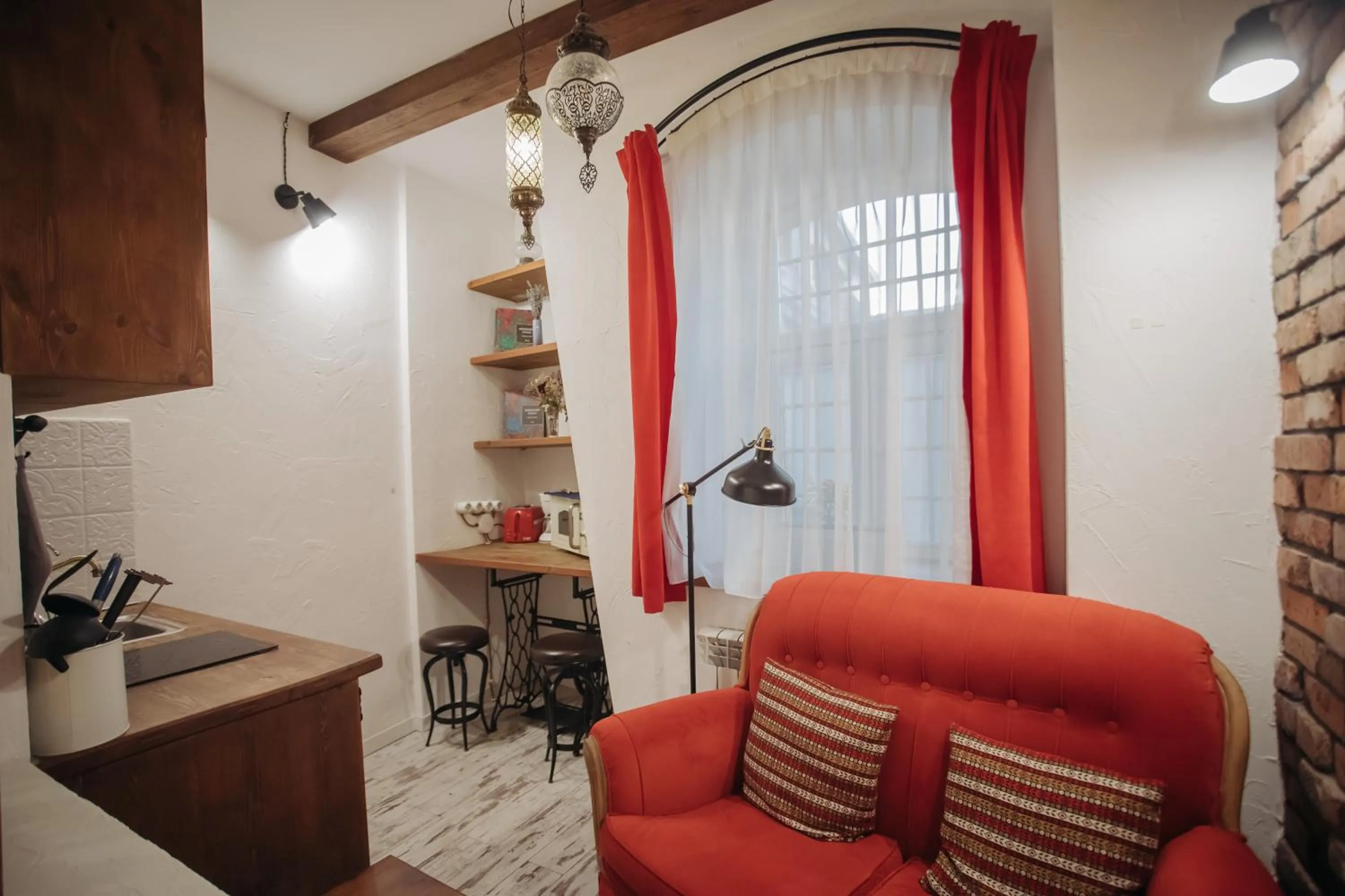 Kitchen or kitchenette in R Studios Old Baku