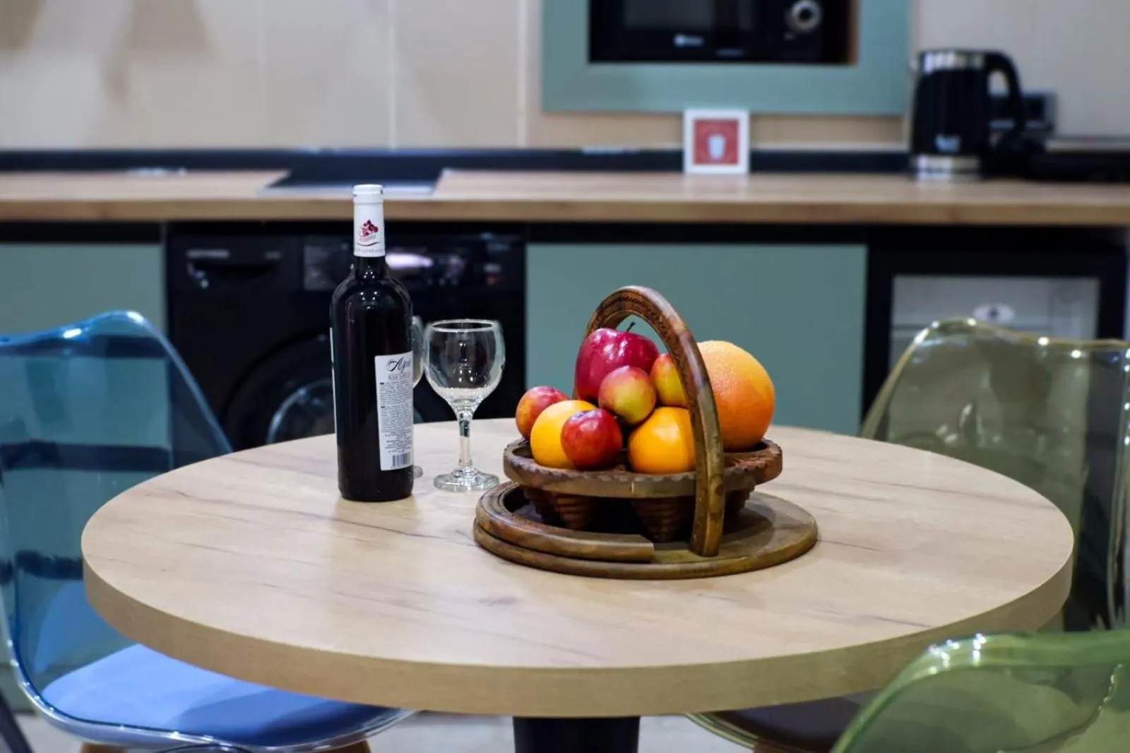 Kitchen or kitchenette in R Studios Old Baku