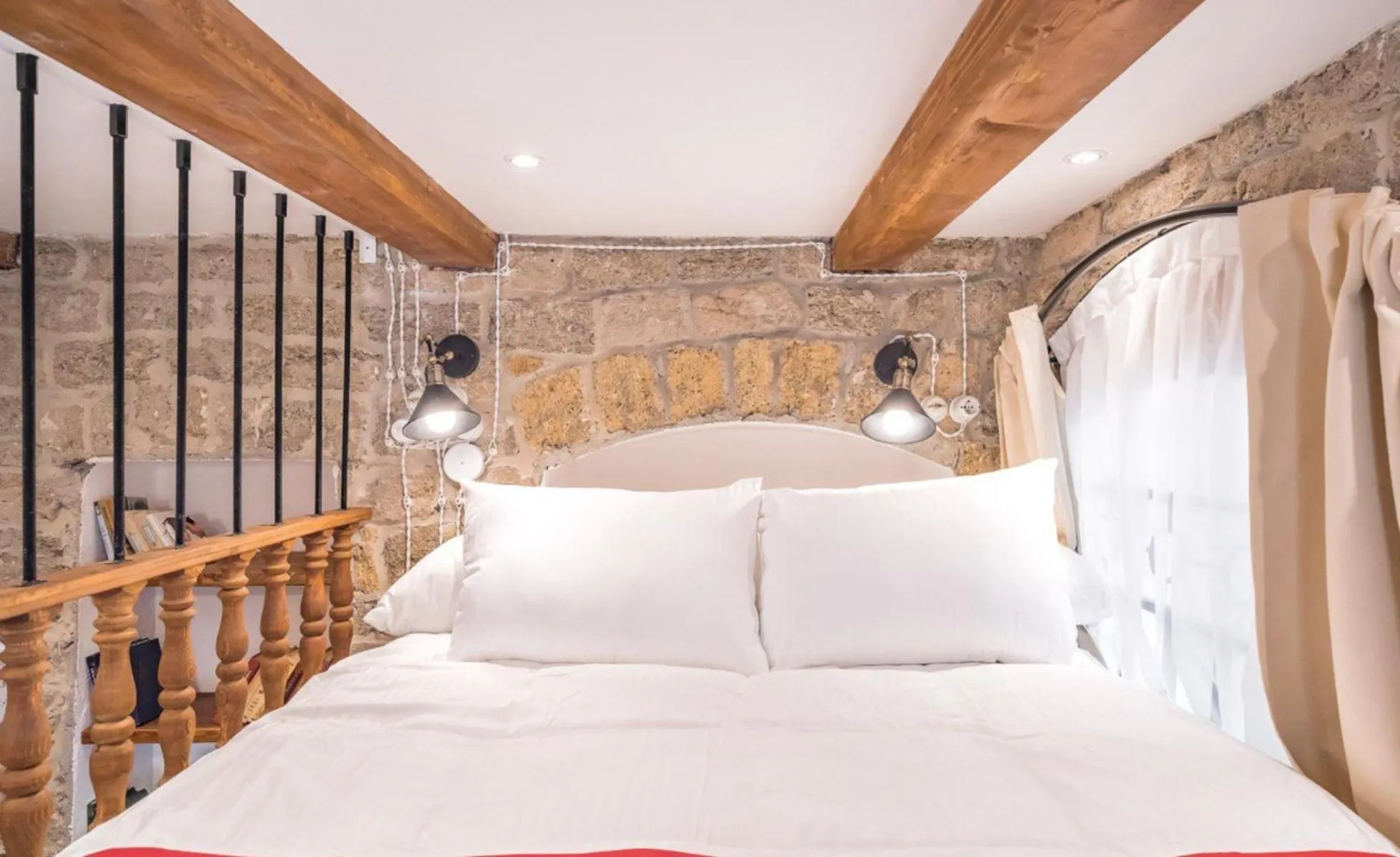 Bed in R Studios Old Baku