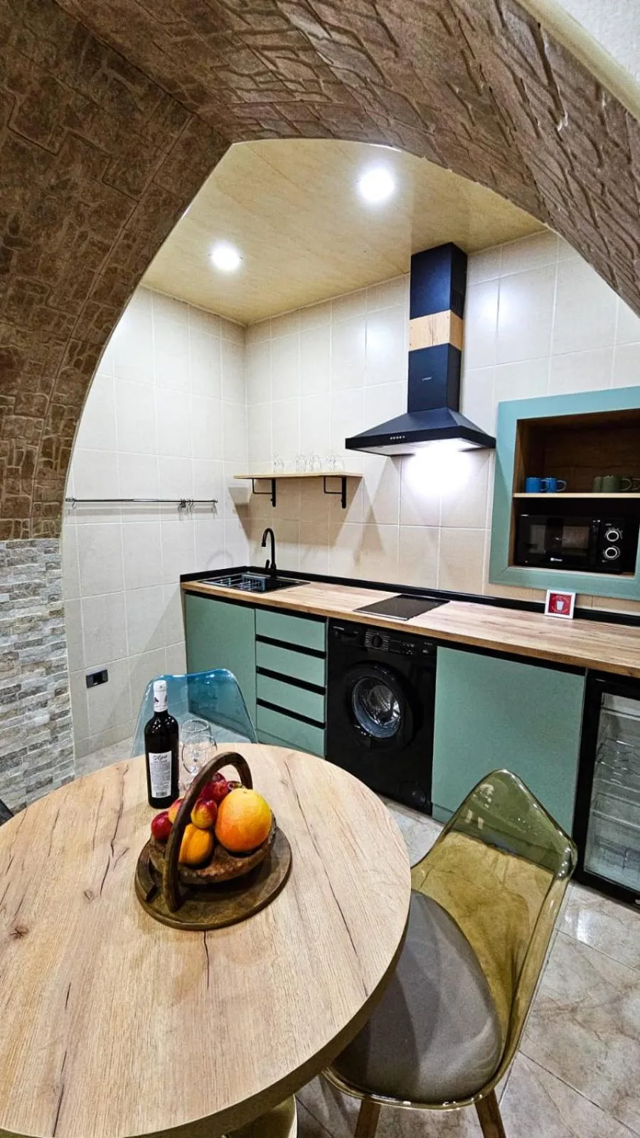 Kitchen or kitchenette in R Studios Old Baku