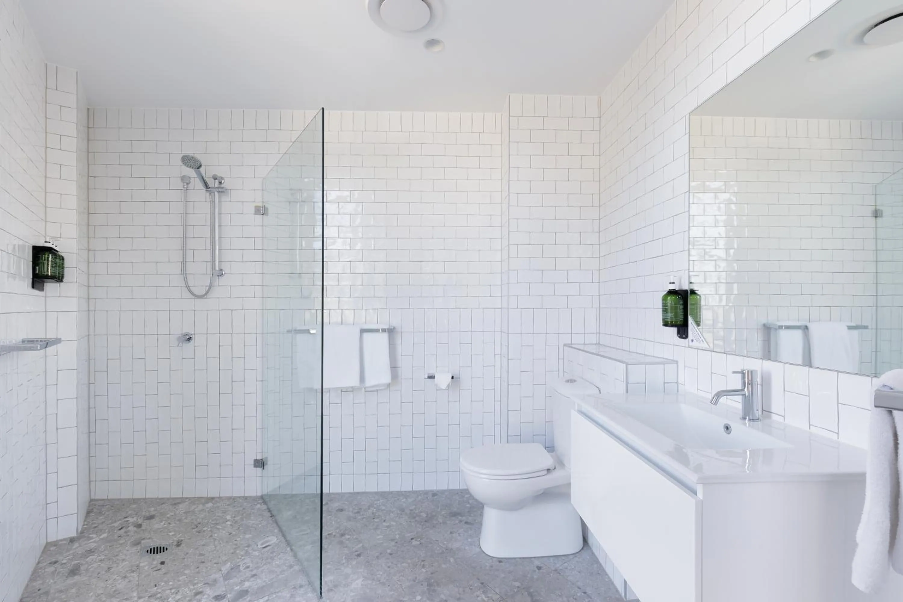 Shower in Mortdale Hotel