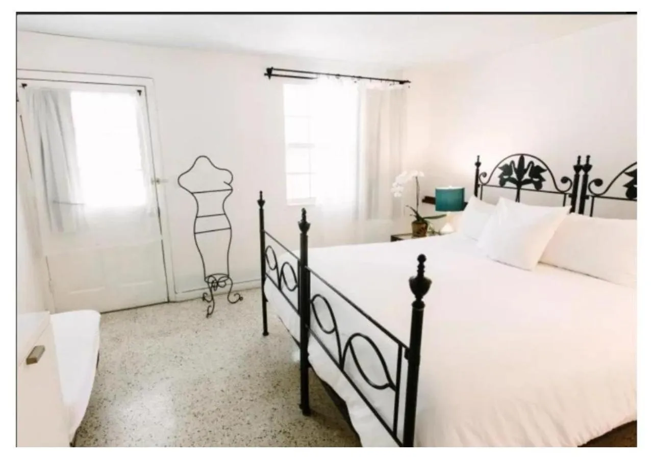 Hideaway (Garden Outdoor Shower Suite) in Casa Morada