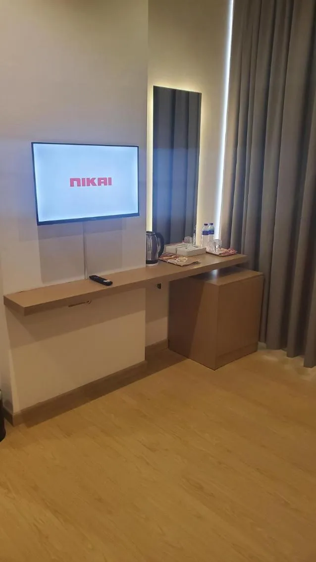 TV and multimedia in Aldar Hotel